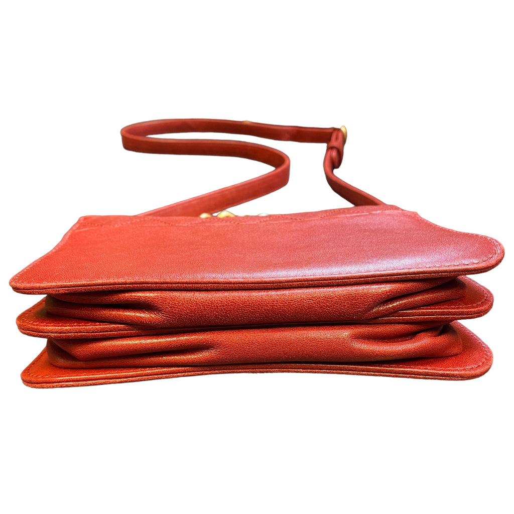 Handbag Luxury Designer By Chanel  Size: Small
