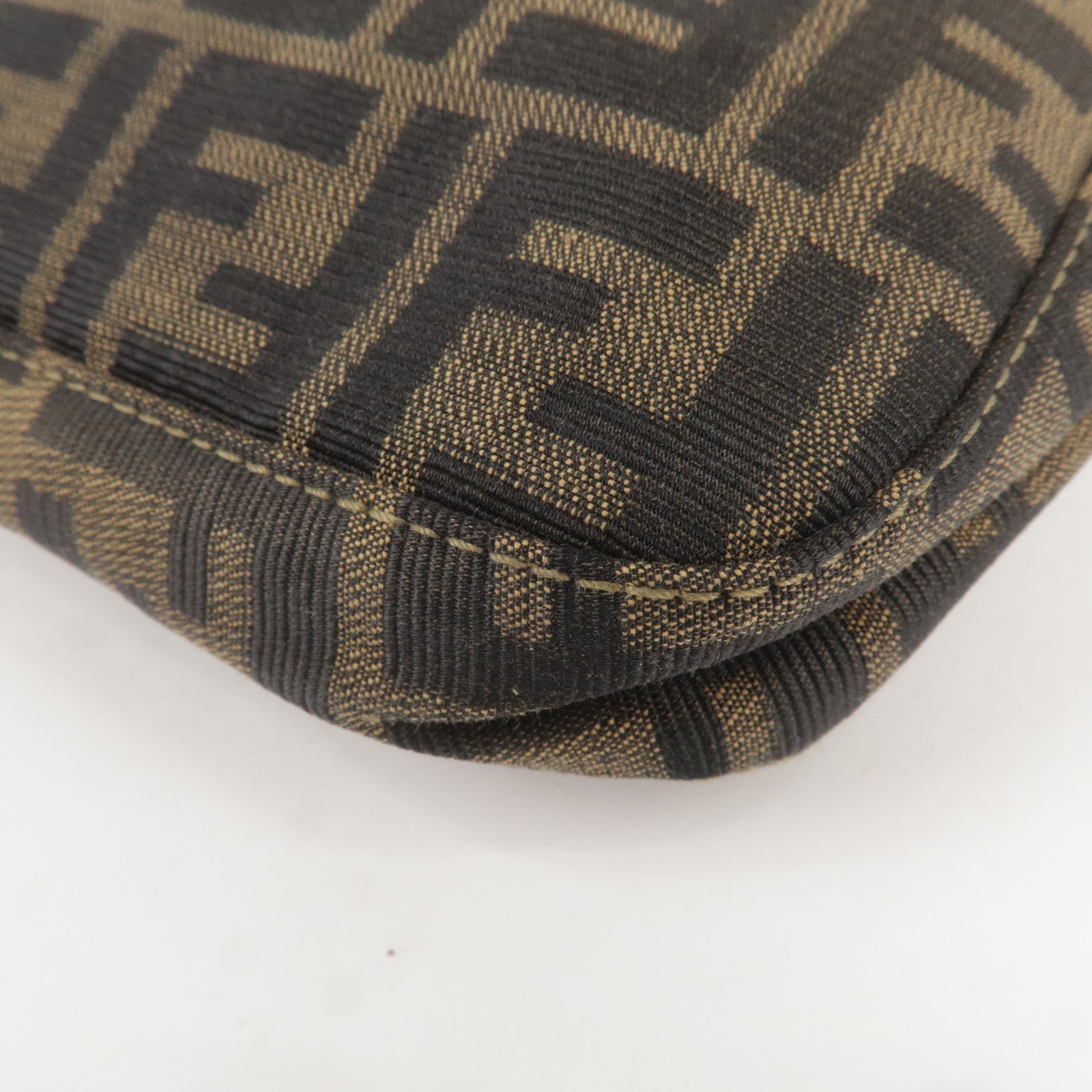 FENDI Zucca Canvas Leather Shoulder Bag Brown Black 26569