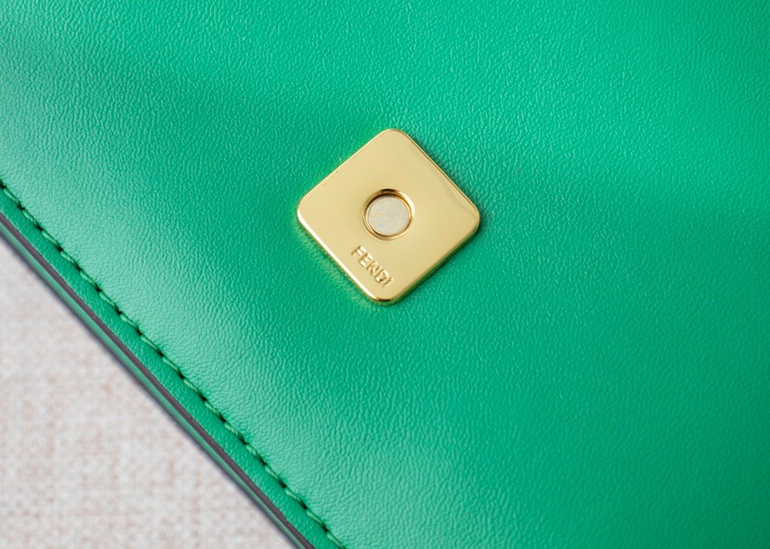 Designer Handbags Fendi 075