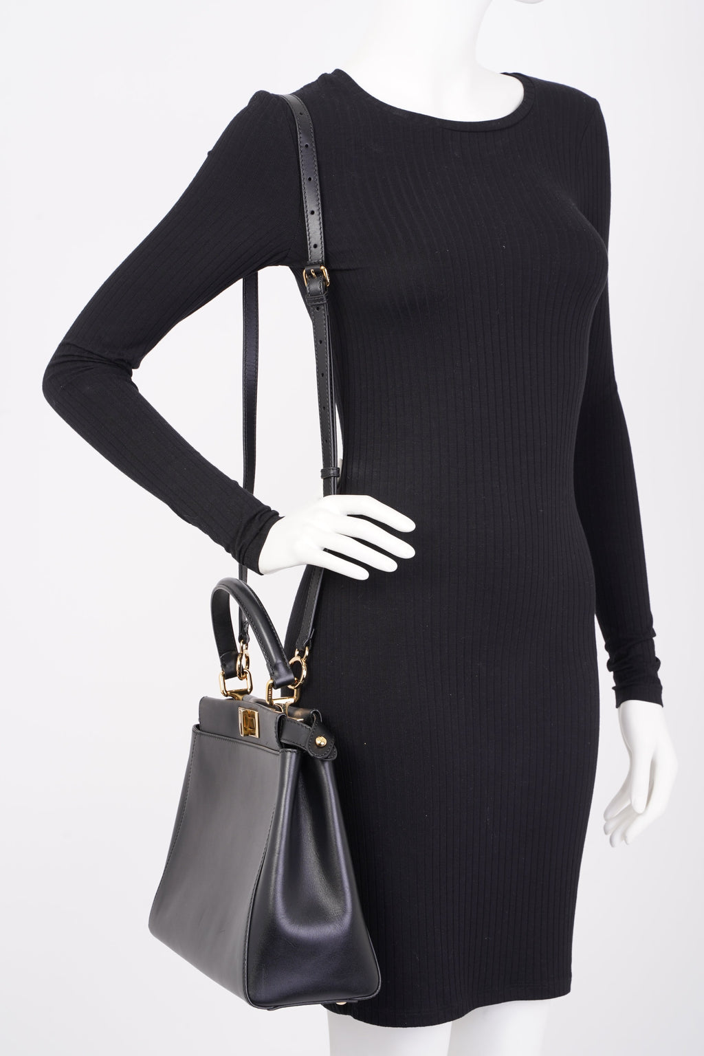 Fendi Peekaboo Top Handle Black Leather Medium