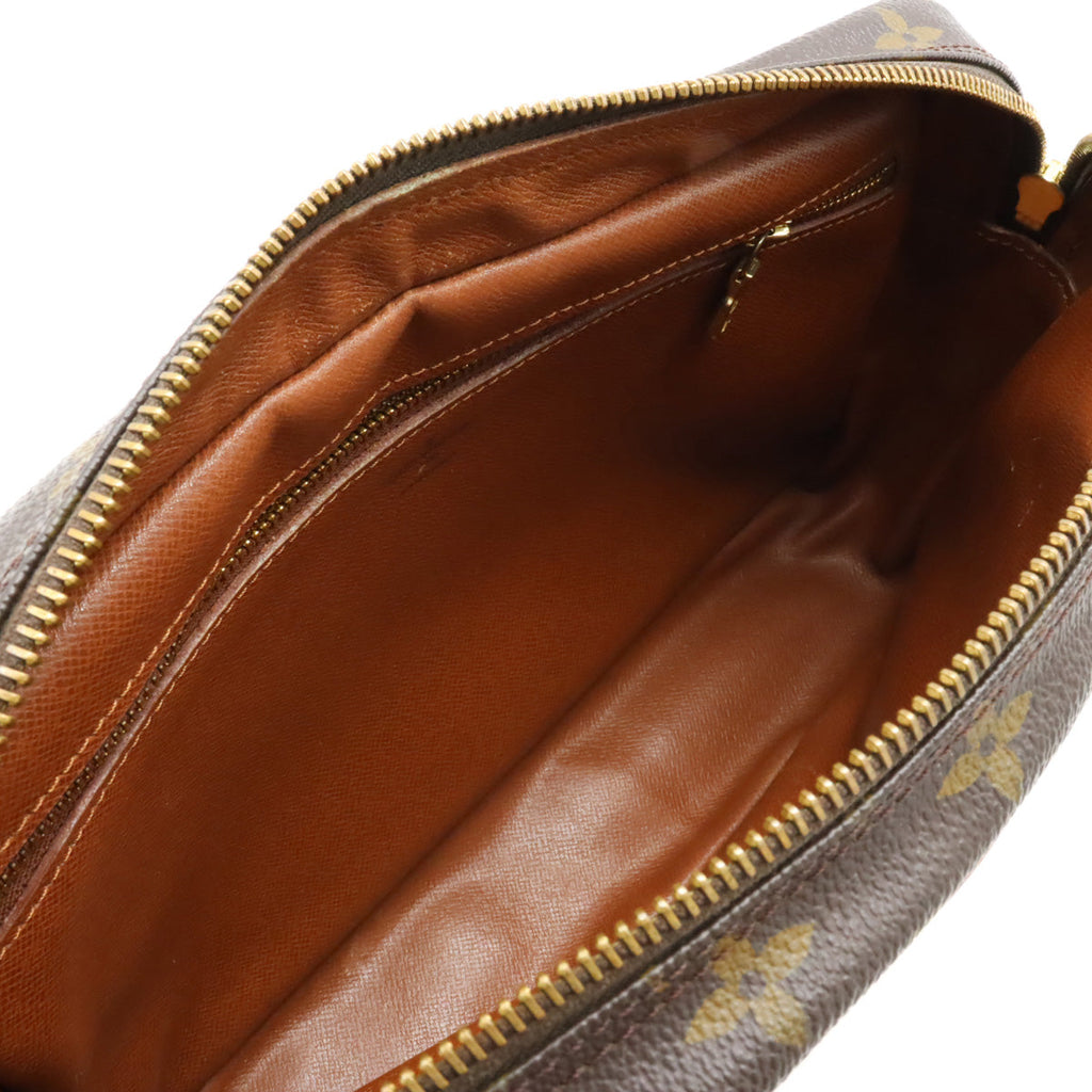 Louis Vuitton Trocadero 27 Crossbody Bag