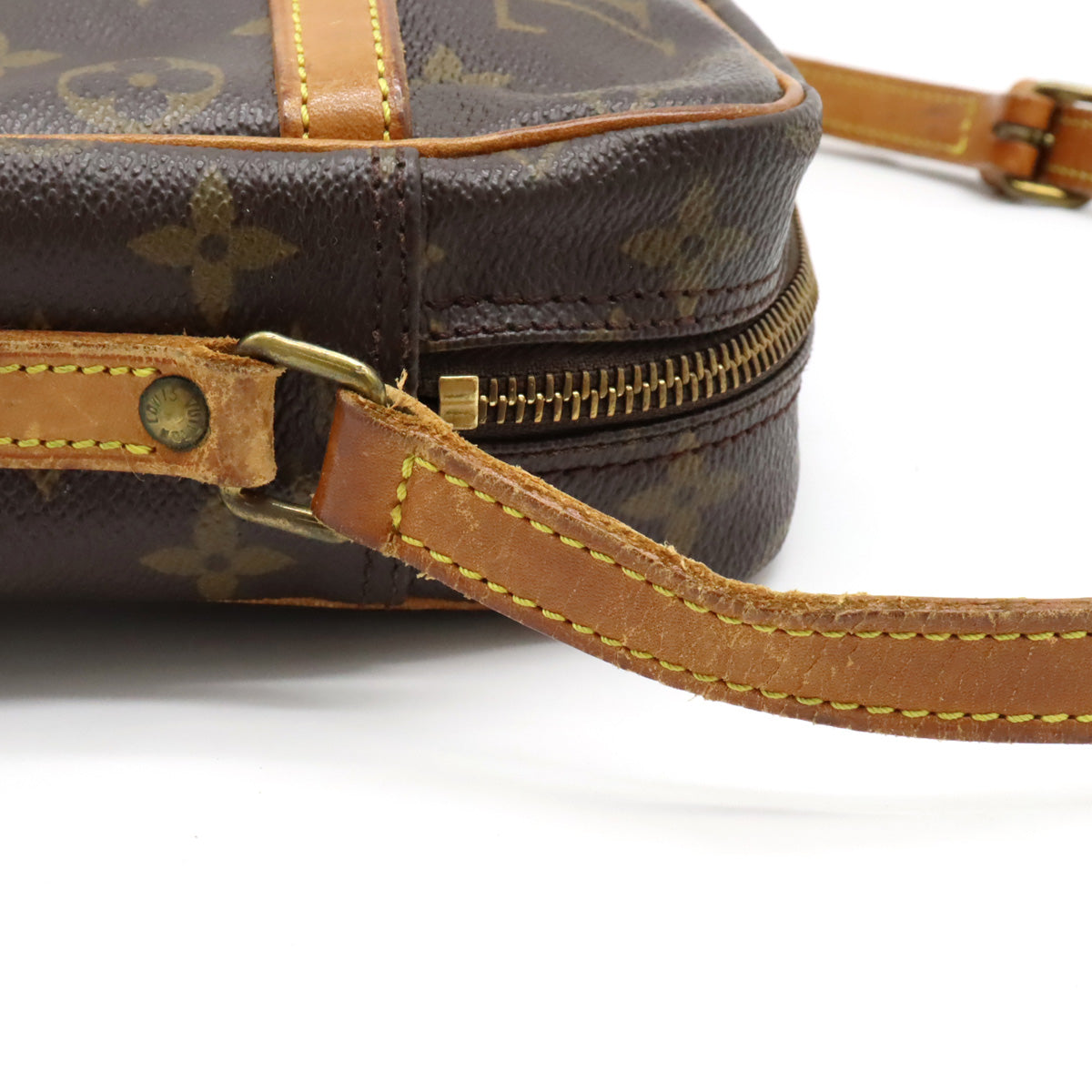 Louis Vuitton Trocadero 27 Crossbody Bag
