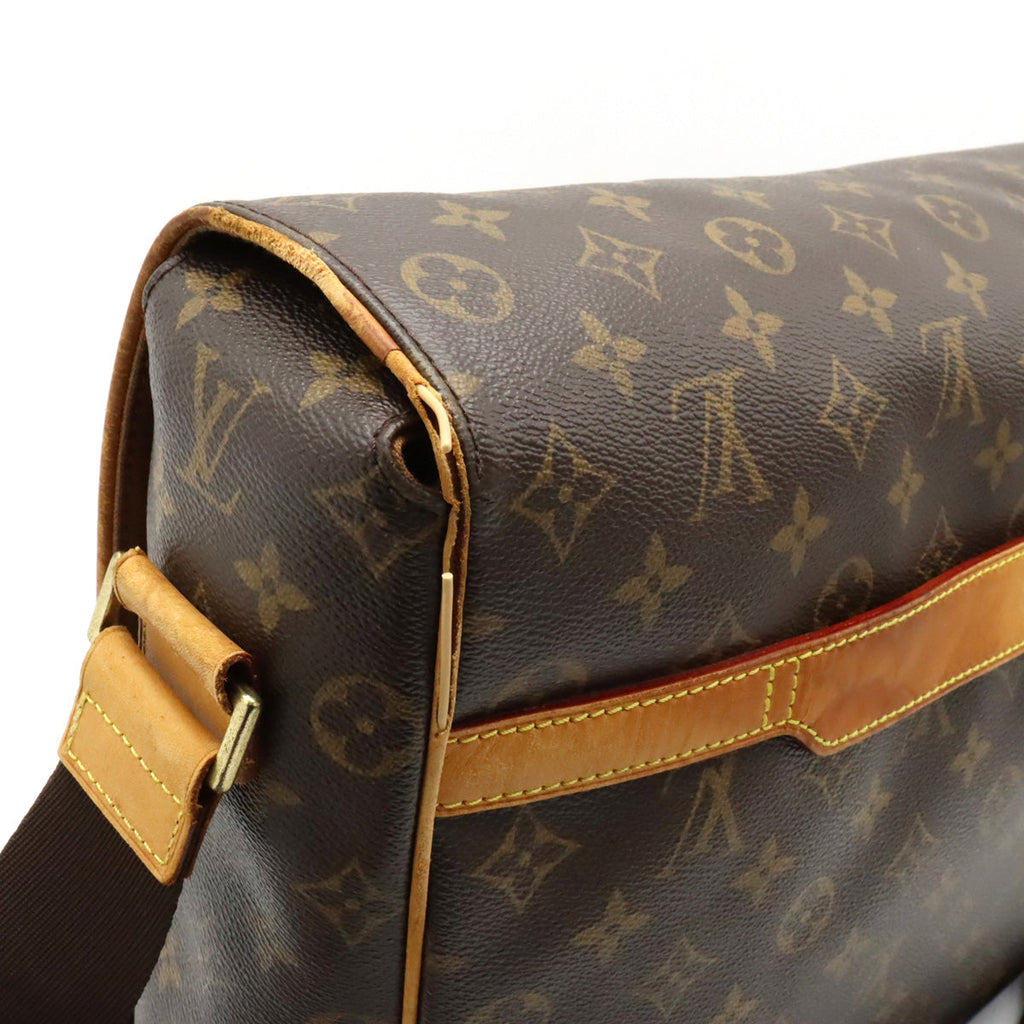 Louis Vuitton Aves Shoulder Bag Messenger Bag M45257