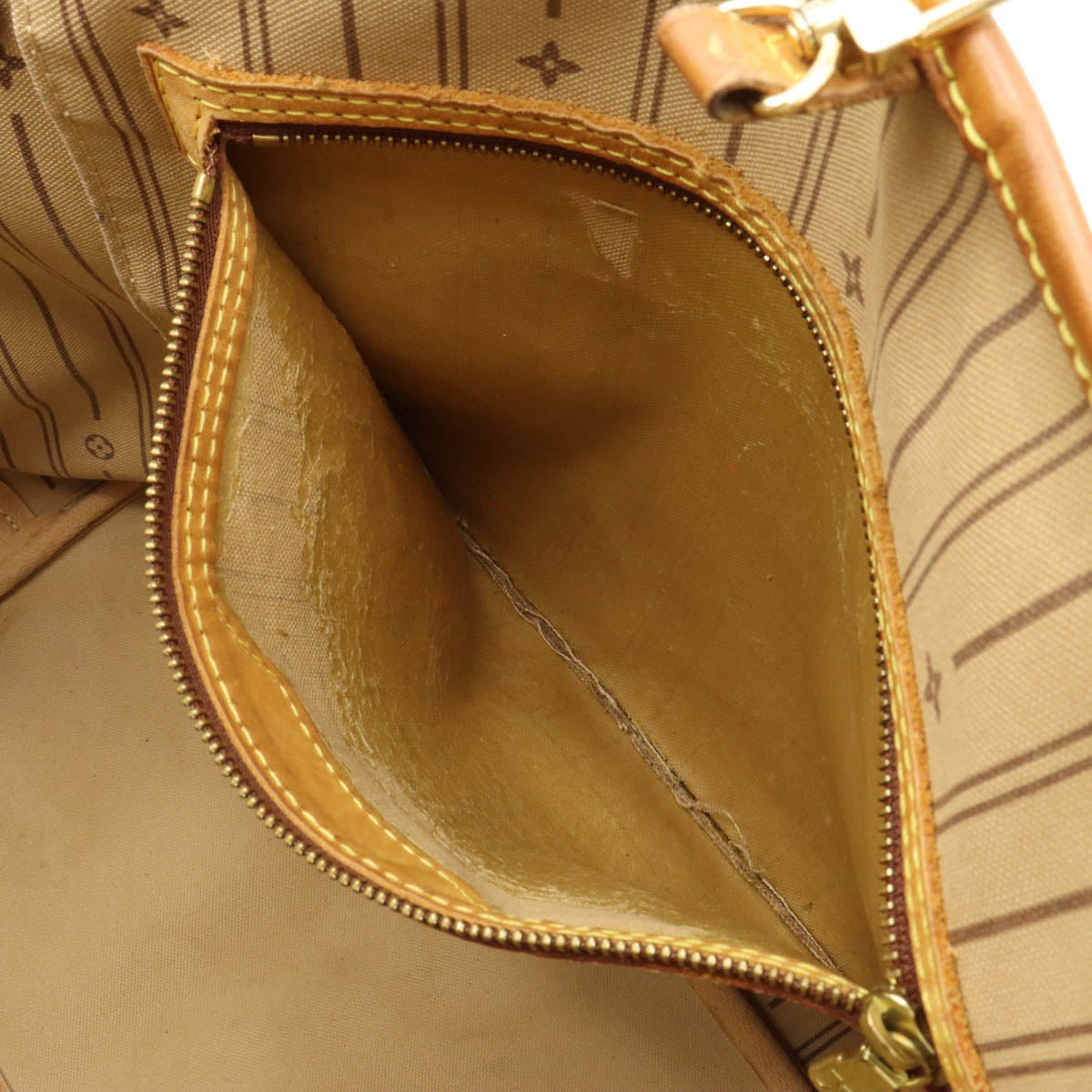 Louis Vuitton Neverfull MM Tote M40156