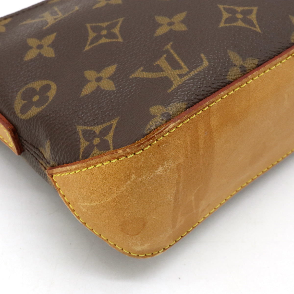 Louis Vuitton Trotter M51240