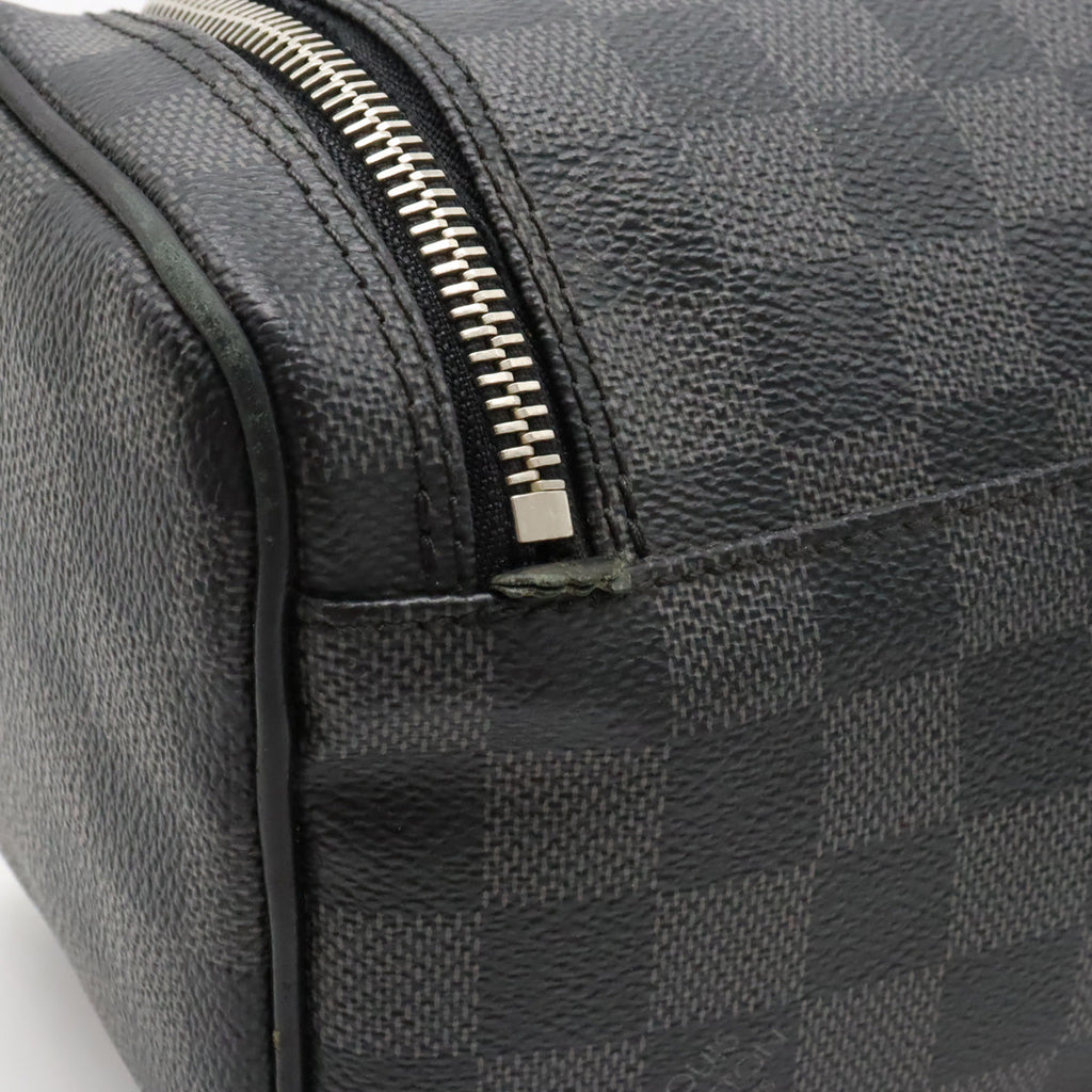Louis Vuitton Damier Graphite Toiletry Bag N47625
