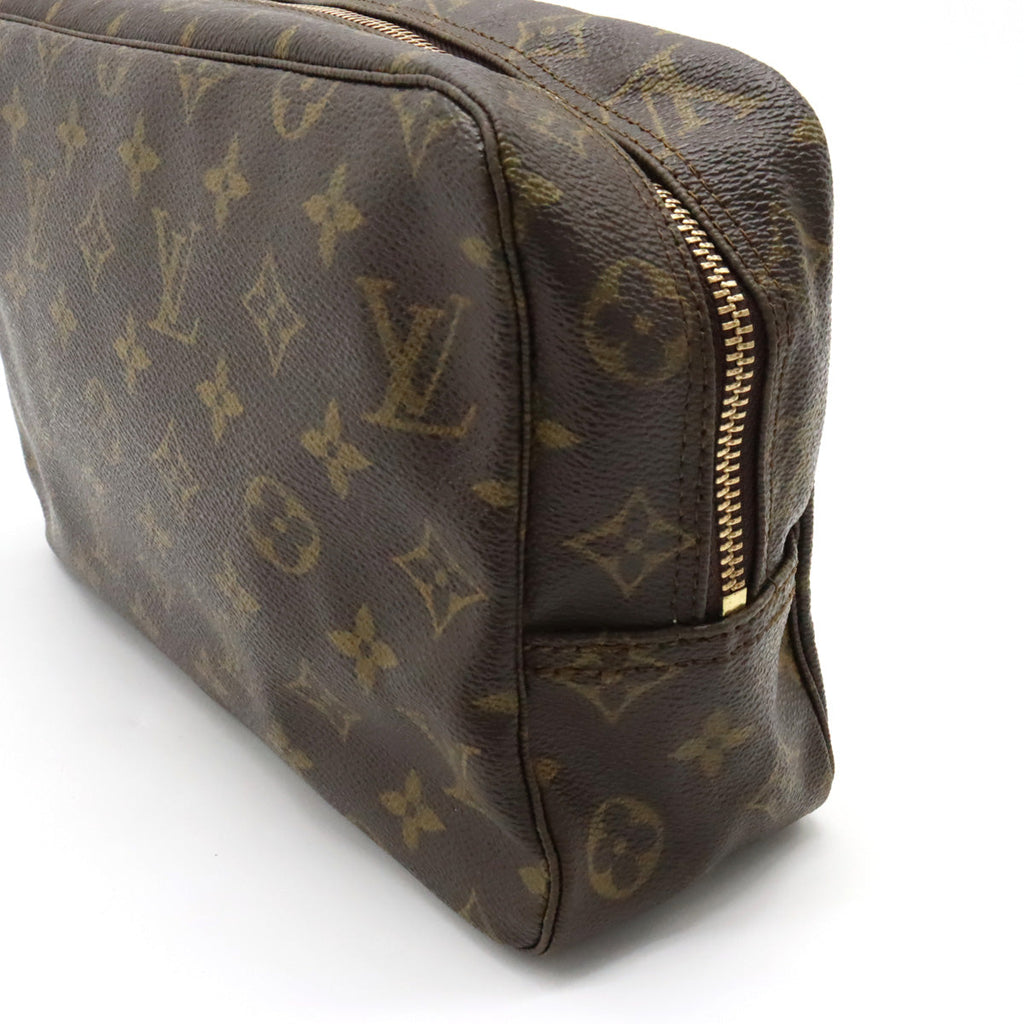 Louis Vuitton Monogram Toilette 28 Cosmetic Pouch M47522