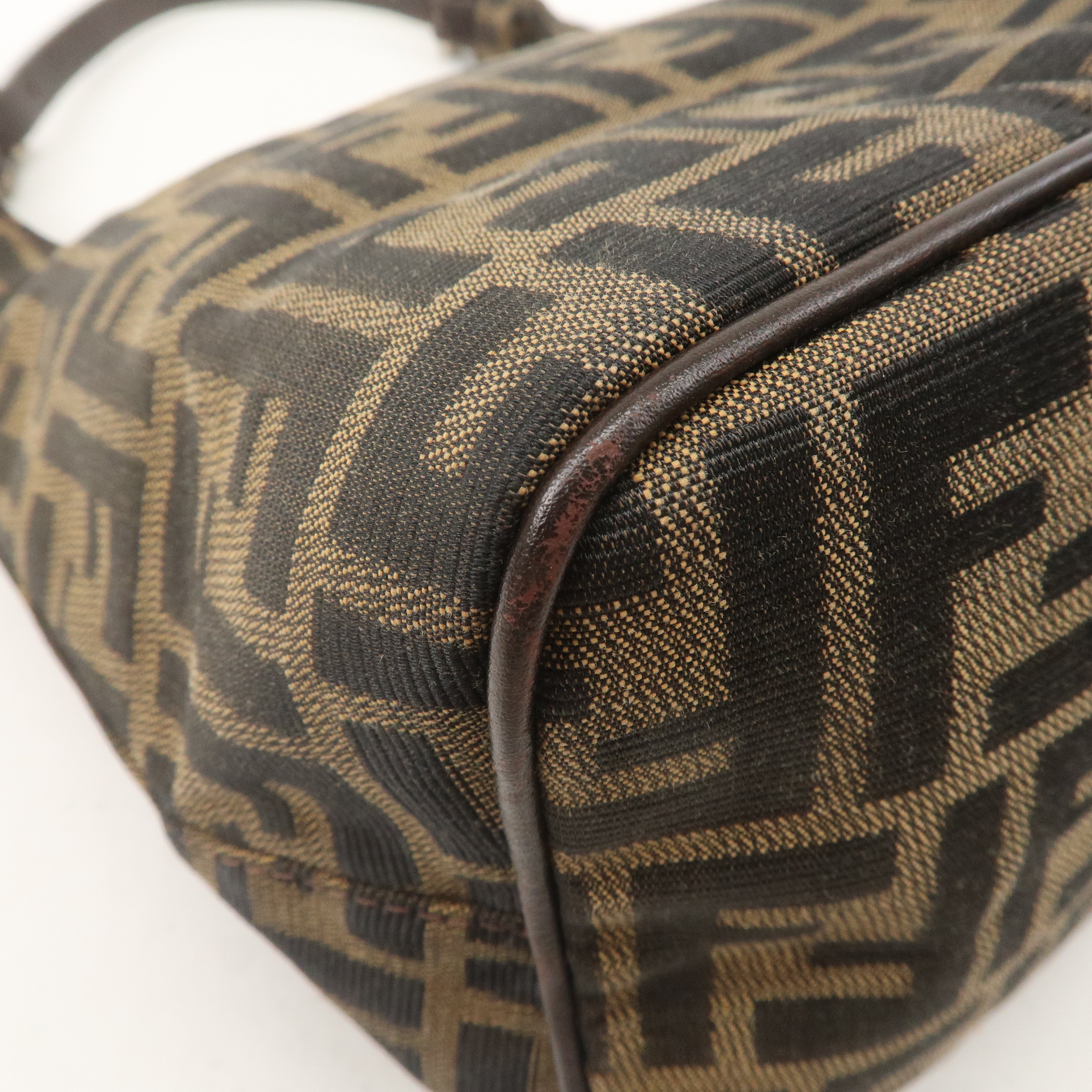 FENDI Zucca Canvas Leather Shoulder Bag Khaki Brown Black 26686