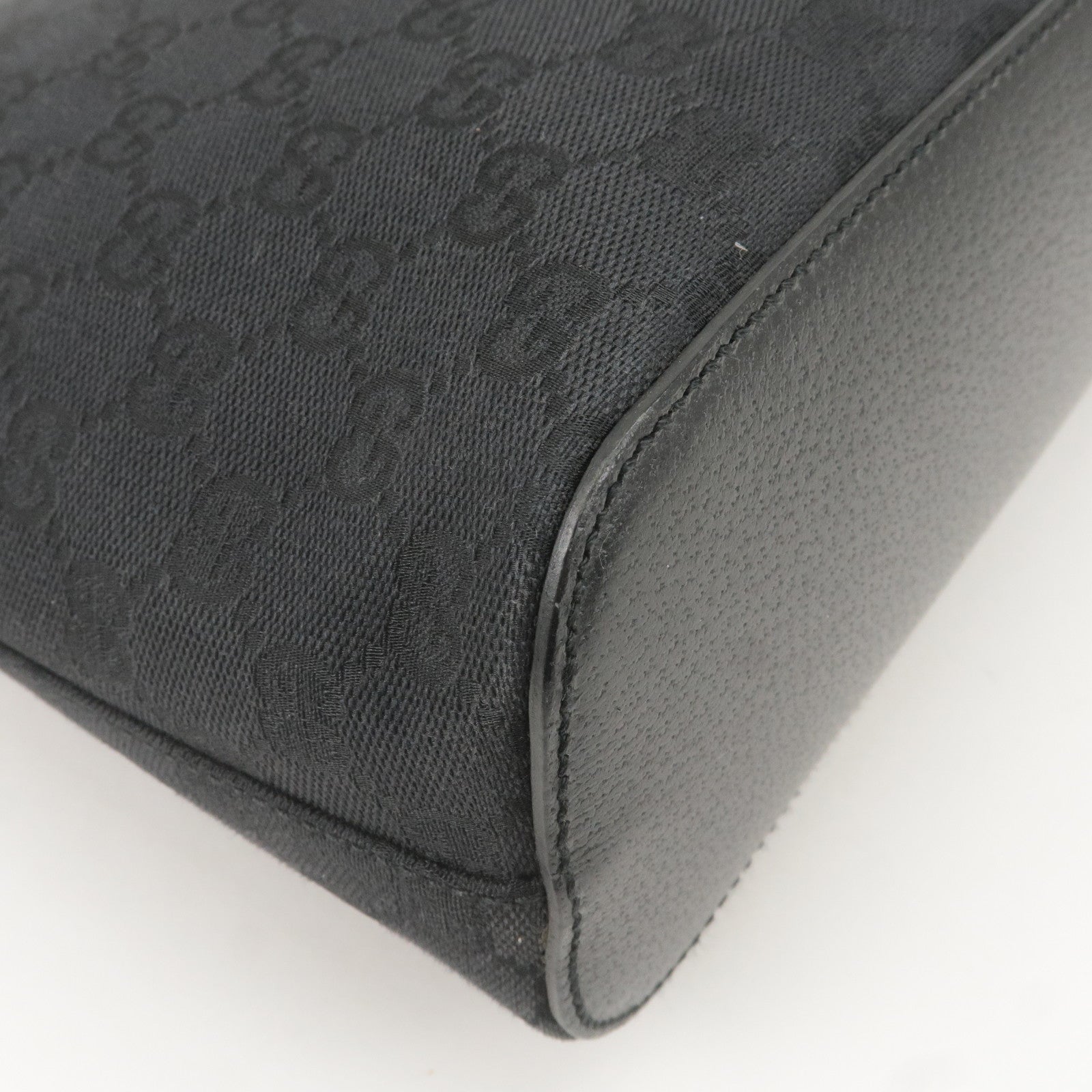 GUCCI GG Monogram Canvas Leather Shoulder Bag Black 115003