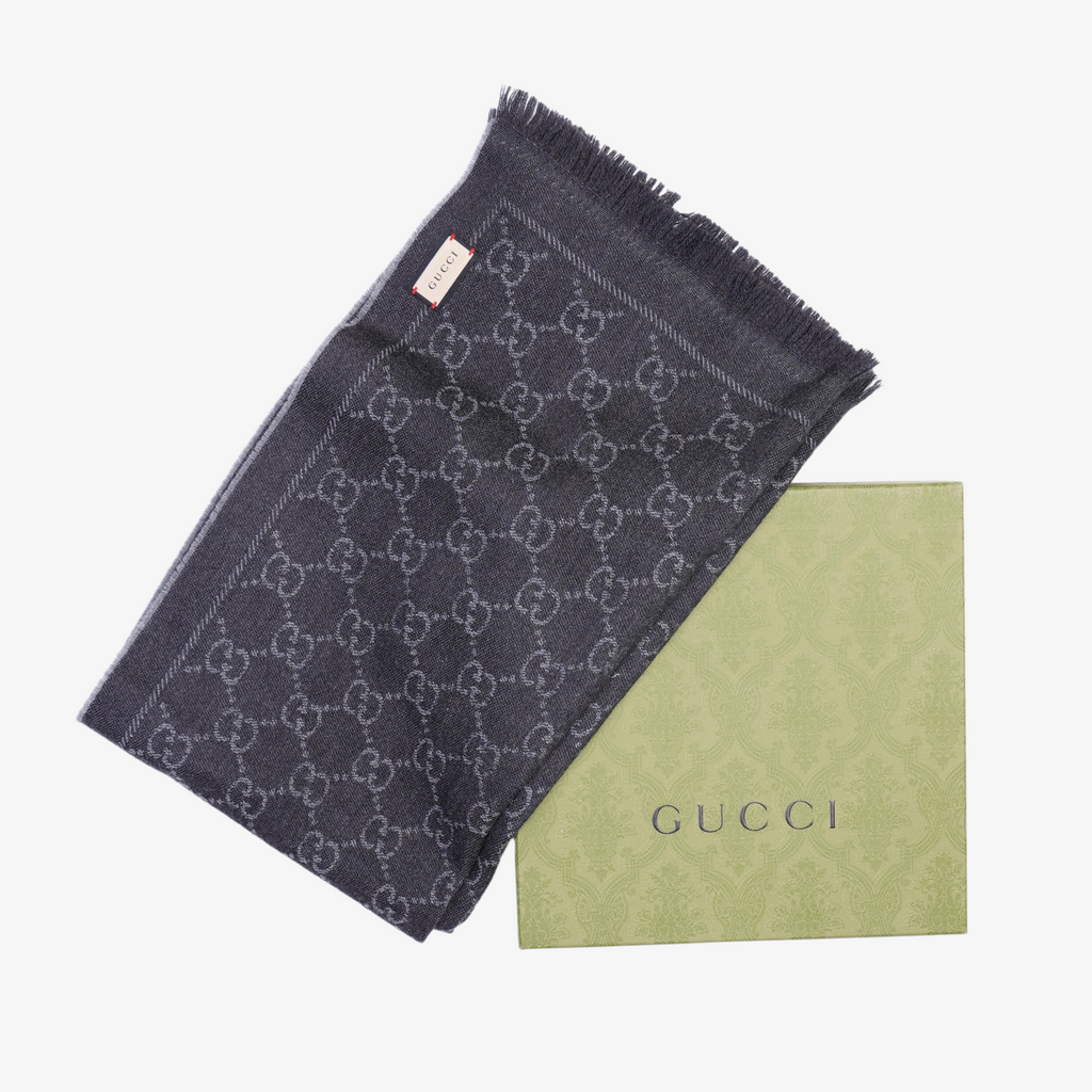 Gucci Womens GG Jacquard Scarf Black Grey