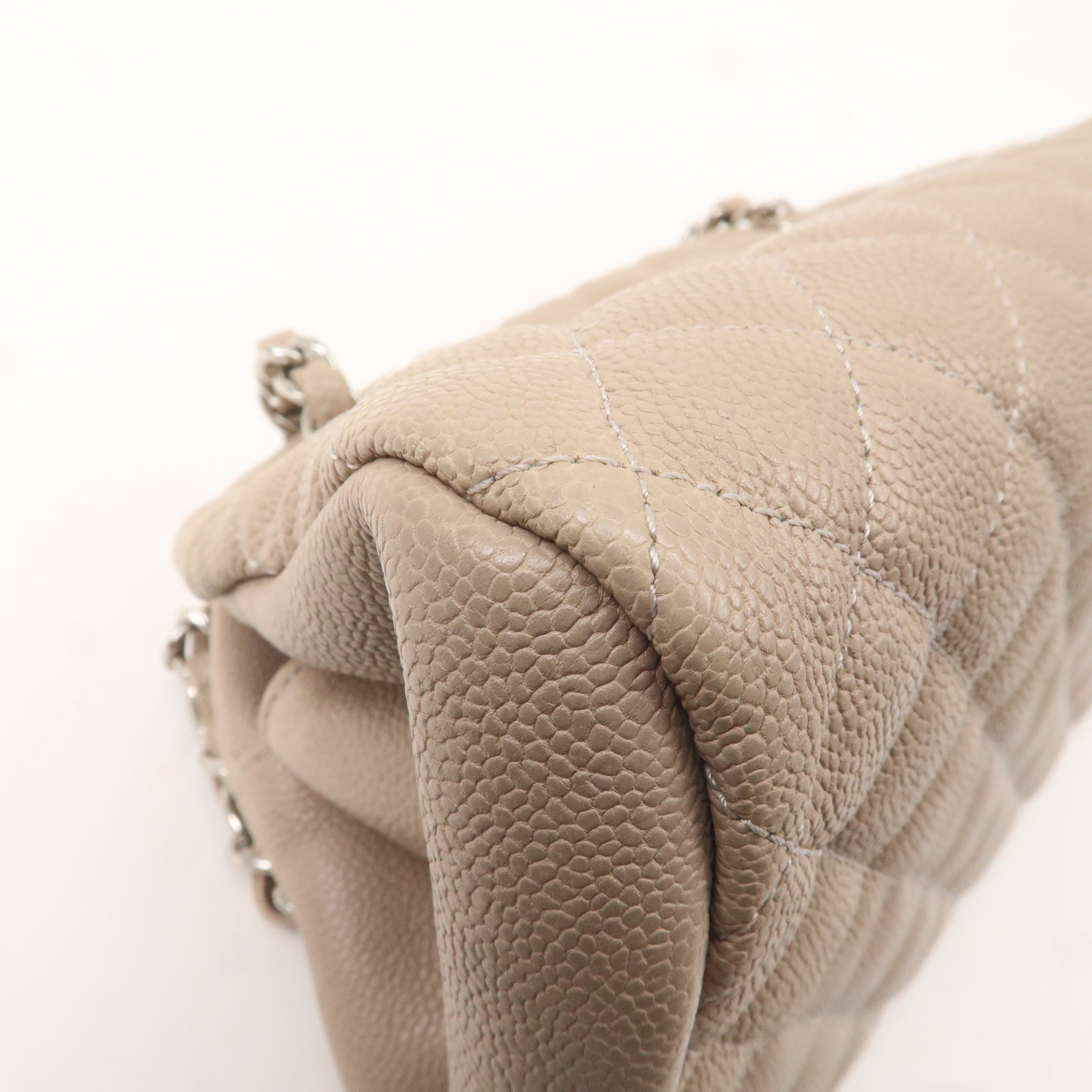 CHANEL Matelasse Mademoiselle Caviar Skin Chain Hand Bag A50556