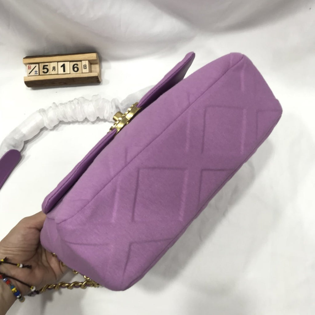 Designer Handbags Chanel 196