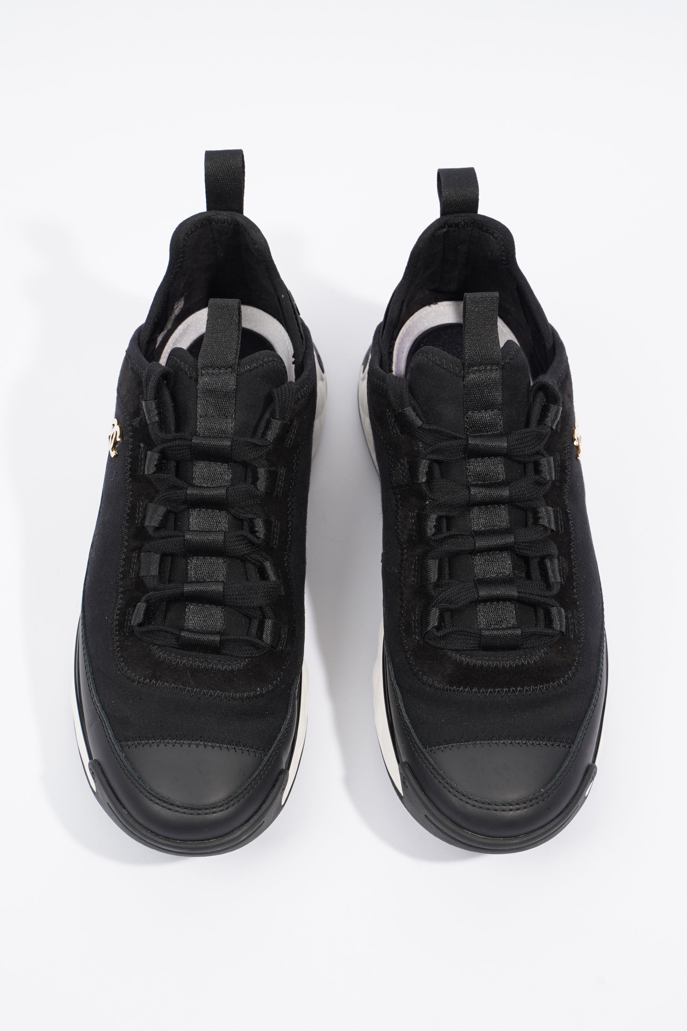 Chanel CC Logo Sneaker Black / White Fabric EU 39 UK 6