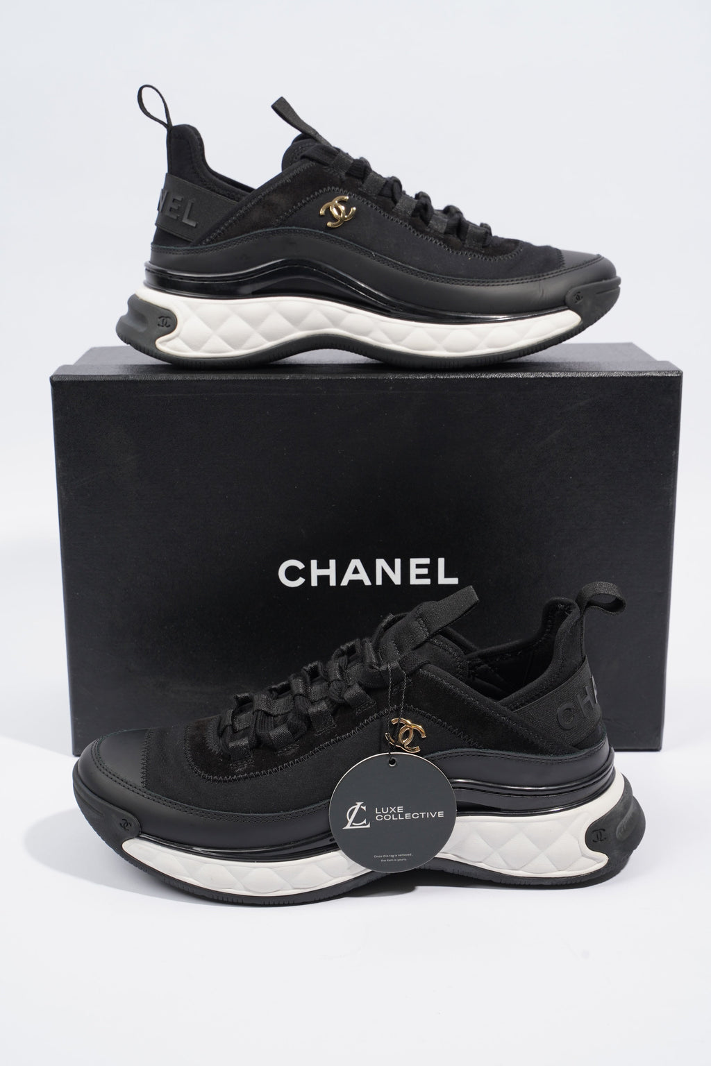 Chanel CC Logo Sneaker Black / White Fabric EU 39 UK 6