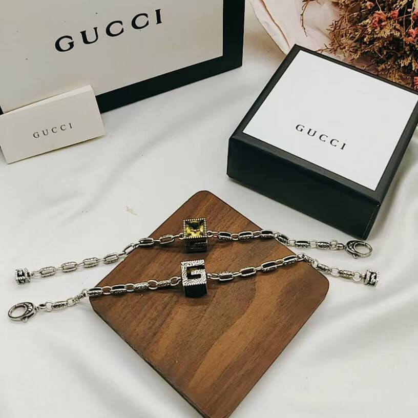 GUCCI Diamond Bracelet