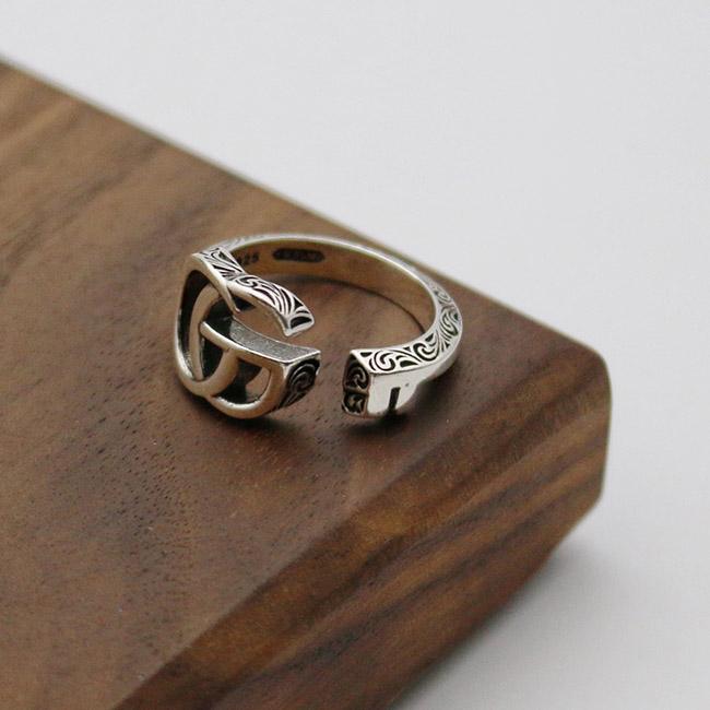 GUCCI Ring