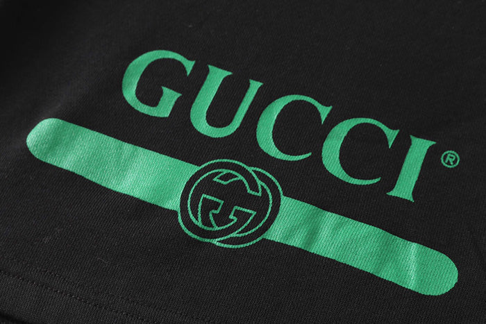 GUCCI Shorts Oversized Fit