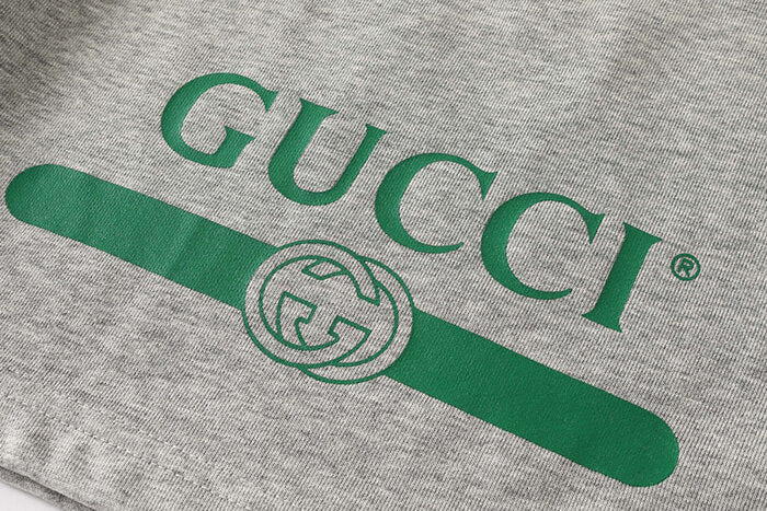 GUCCI Shorts Oversized Fit