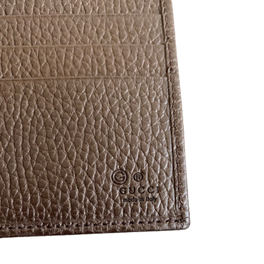 Gucci Brown Canvas  wallet accessories