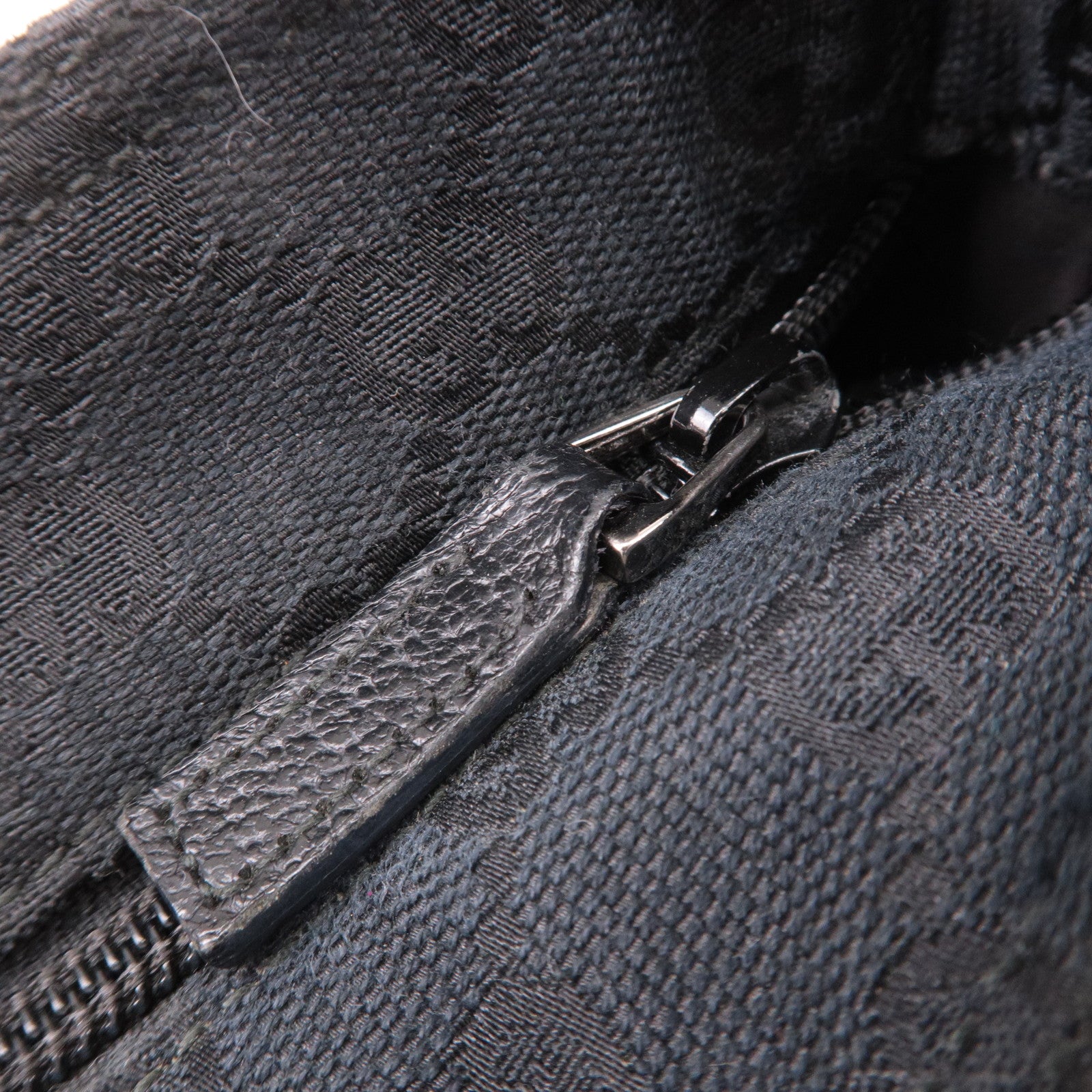 GUCCI Sherry GG Canvas Leather Shoulder Bag Black 189749