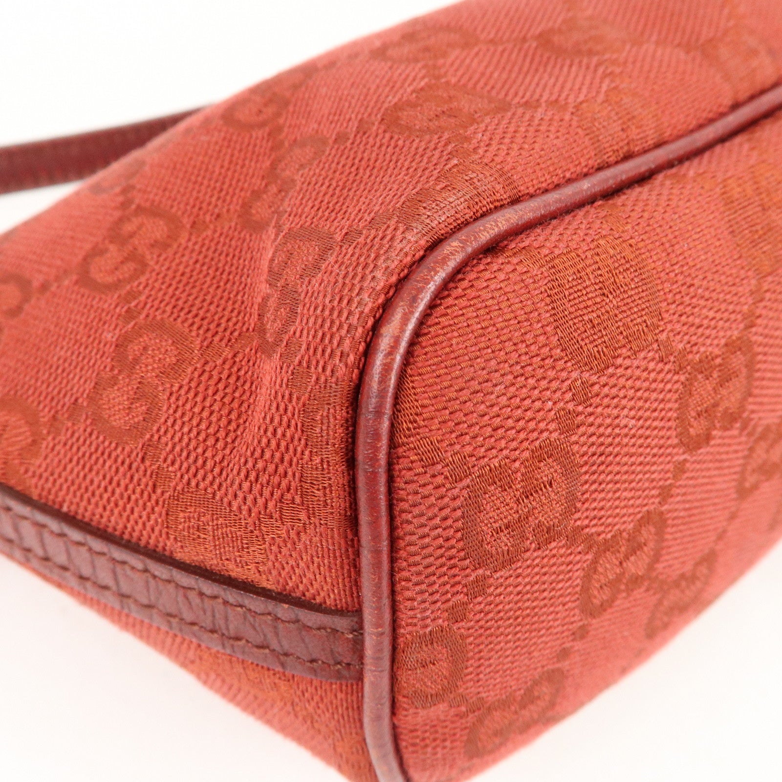 GUCCI Boat Bag GG Canvas Leather Hand Bag Pouch Red 07198