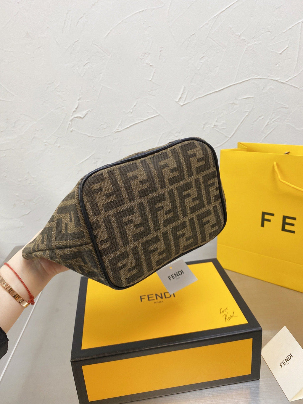 Luxury  Bags Fendi 105