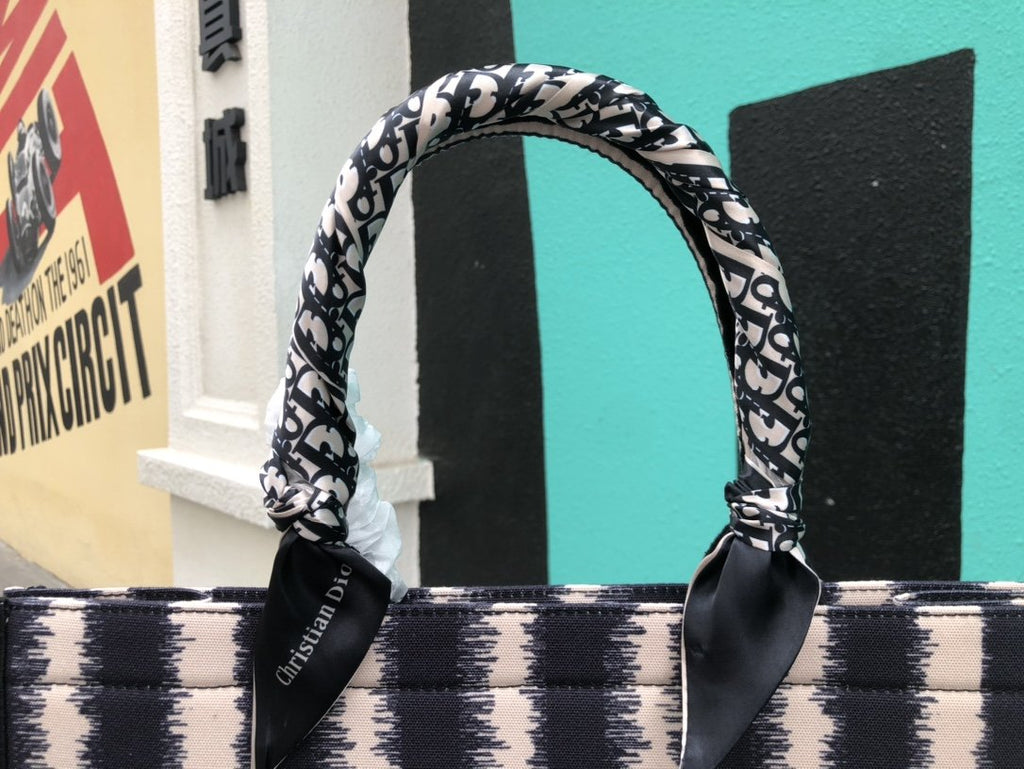 Designer Handbags dior 225