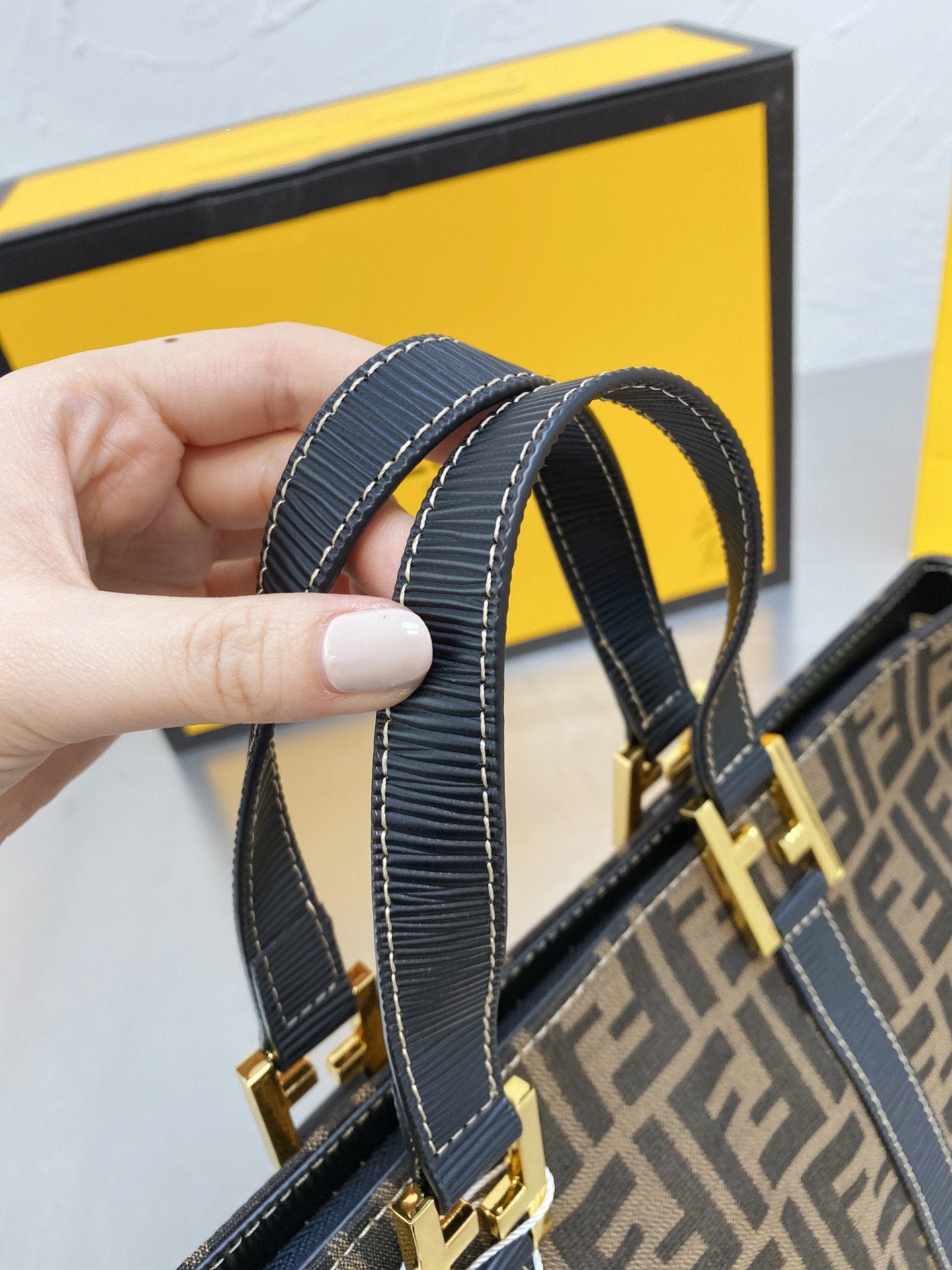 NEW Arrival Bags Fendi 104