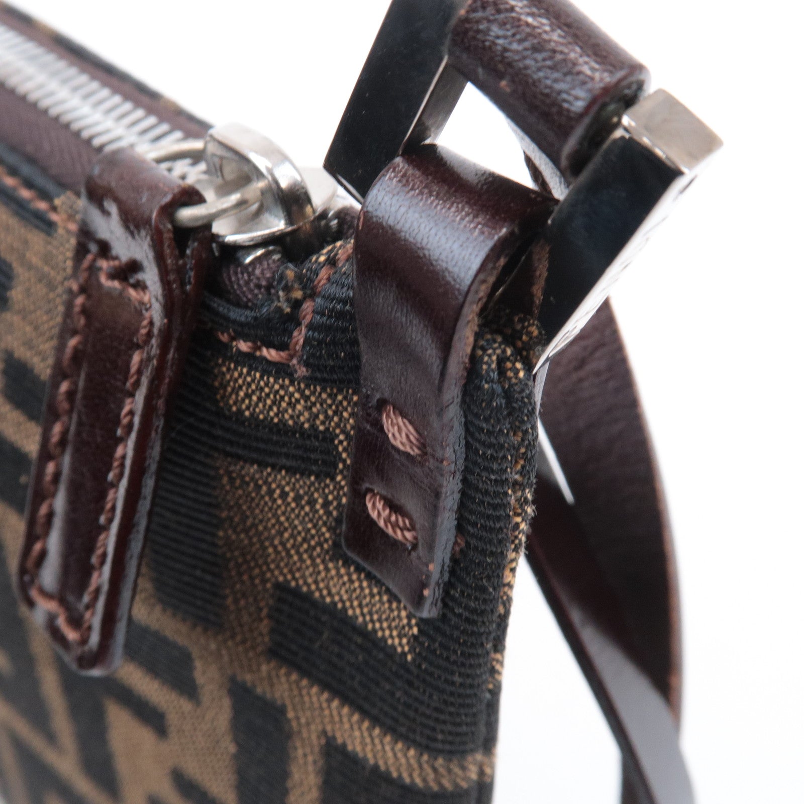 FENDI Zucca Canvas Leather Shoulder Bag Brown Black 16330
