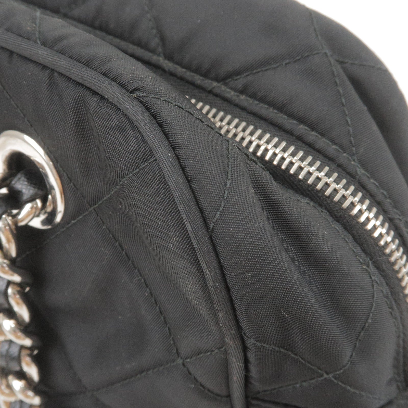 Prada Nylon Leather Quilting Chain Shoulder Bag Black 1BB072
