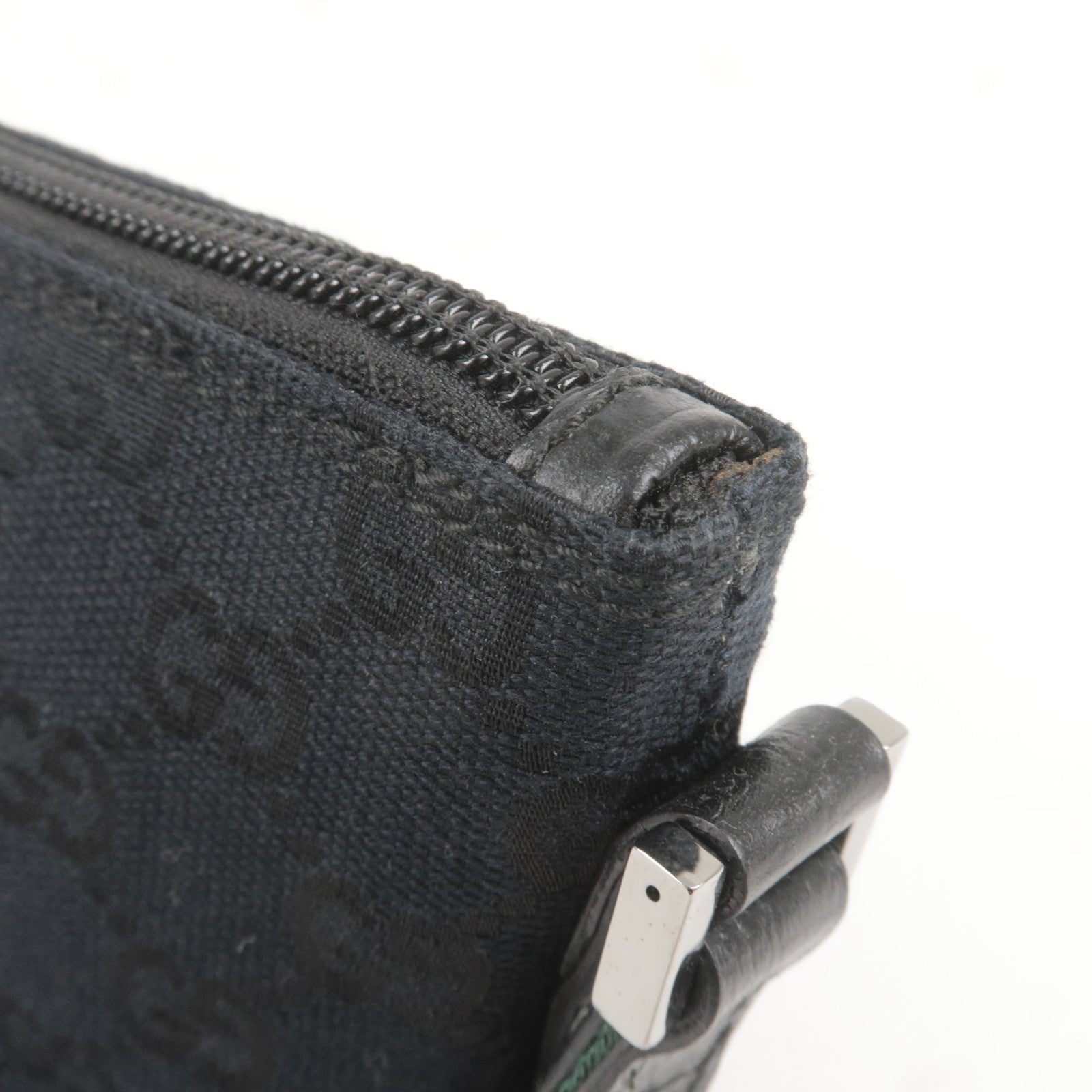GUCCI Sherry GG Canvas Leather Hand Bag Purse Pouch Black 141809