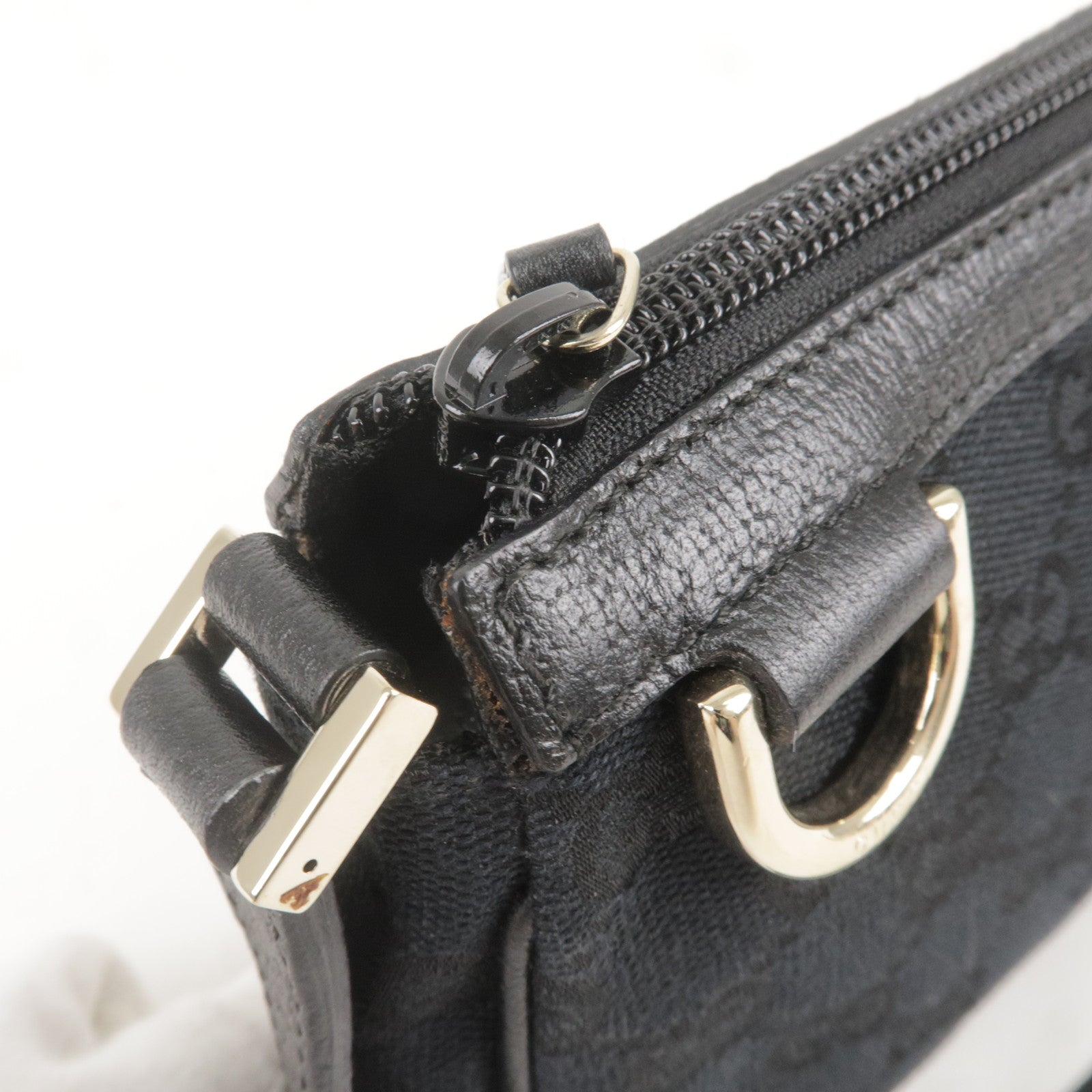 GUCCI Abbey GG Canvas Leather Hand Bag Pouch Black 645093