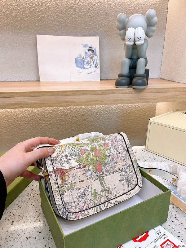 Luxury - Gucci Bags - 256