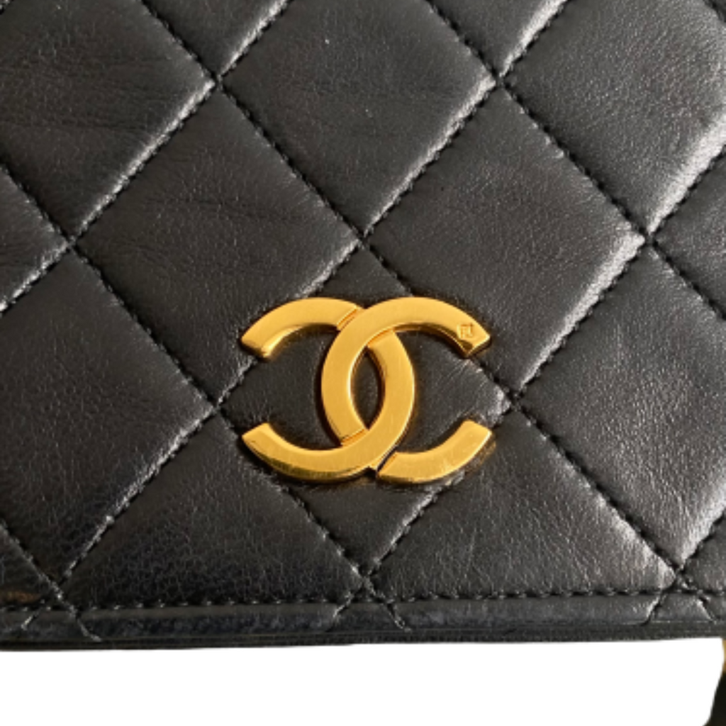 Chanel Black Leather Flap bag shoulder bag