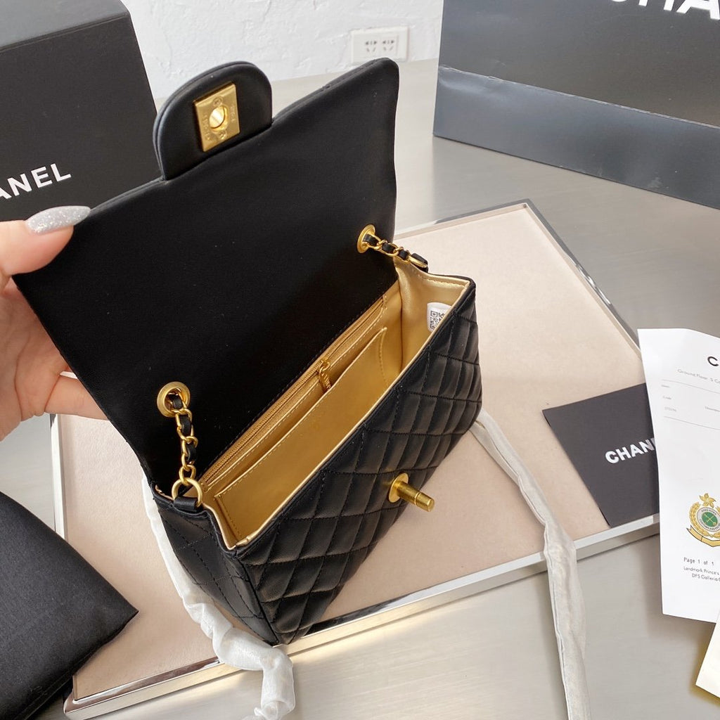 Designer Handbags Chanel 047