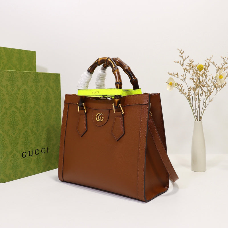 GGG - Bags District - 020