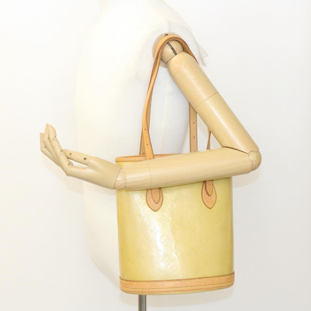 Louis Vuitton Beige Canvas Sac sceau shoulder bag