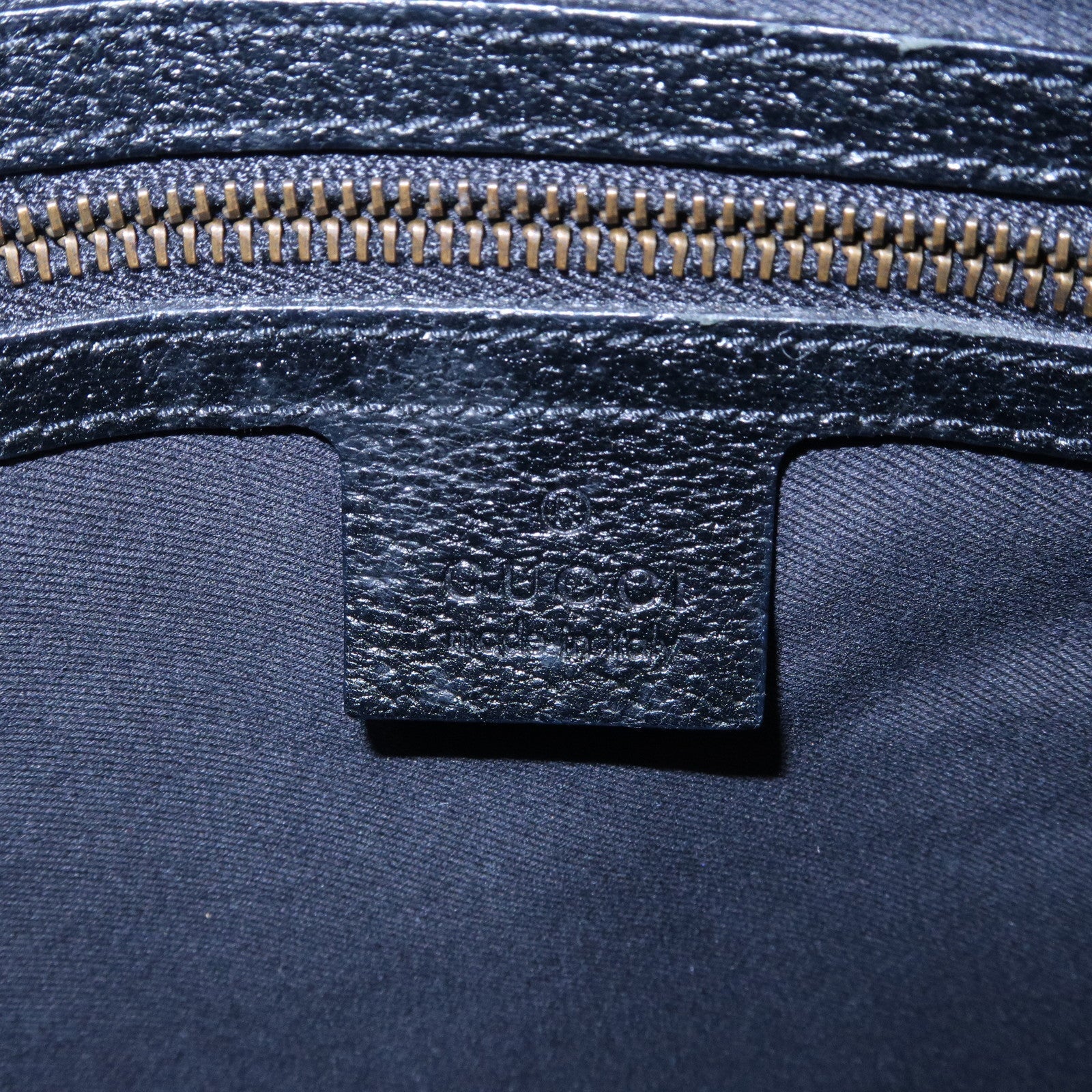 GUCCI GG Canvas Leather Studs Shoulder Bag Black 120893