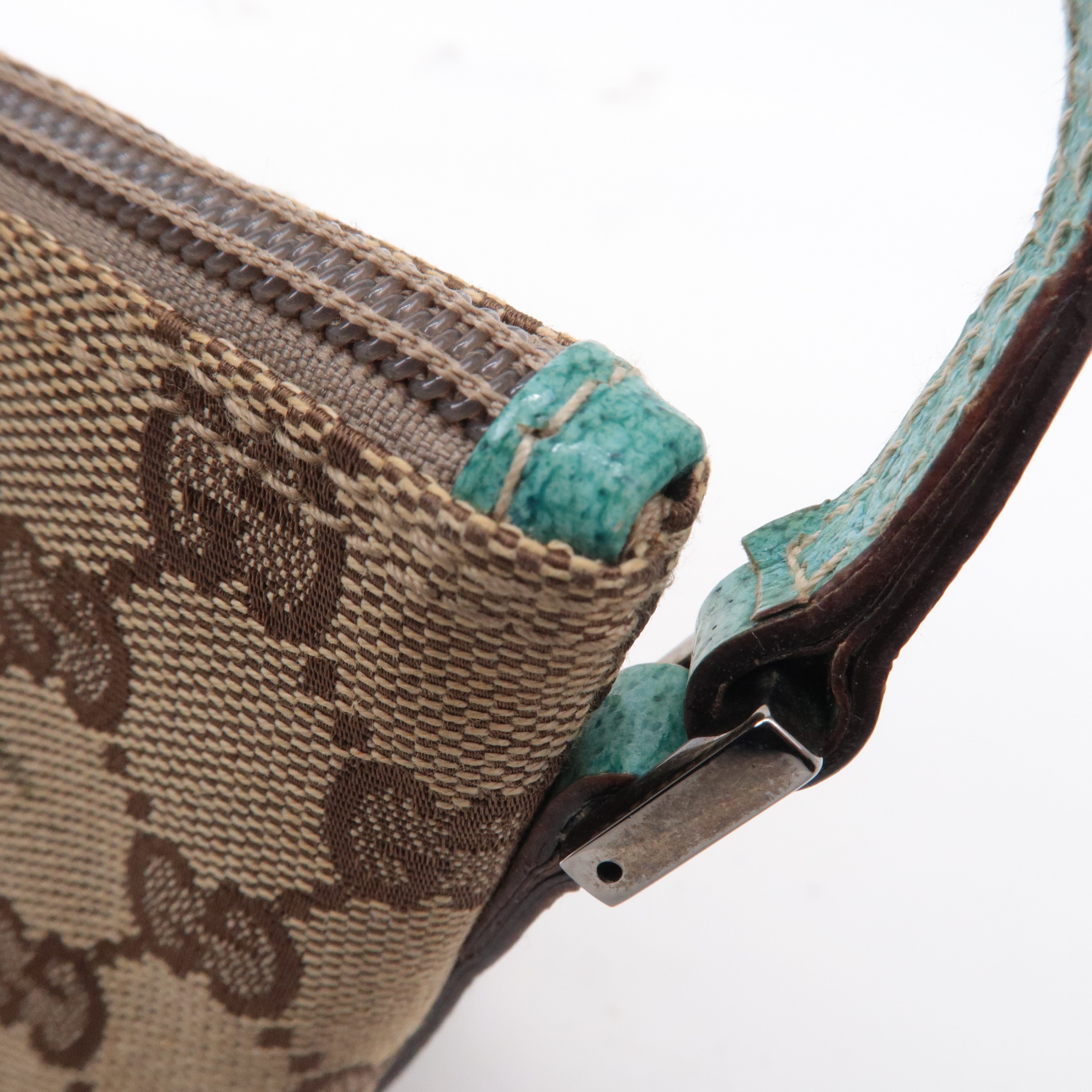 GUCCI Boat Bag GG Canvas Leather Pouch Emerald Green Beige 07198