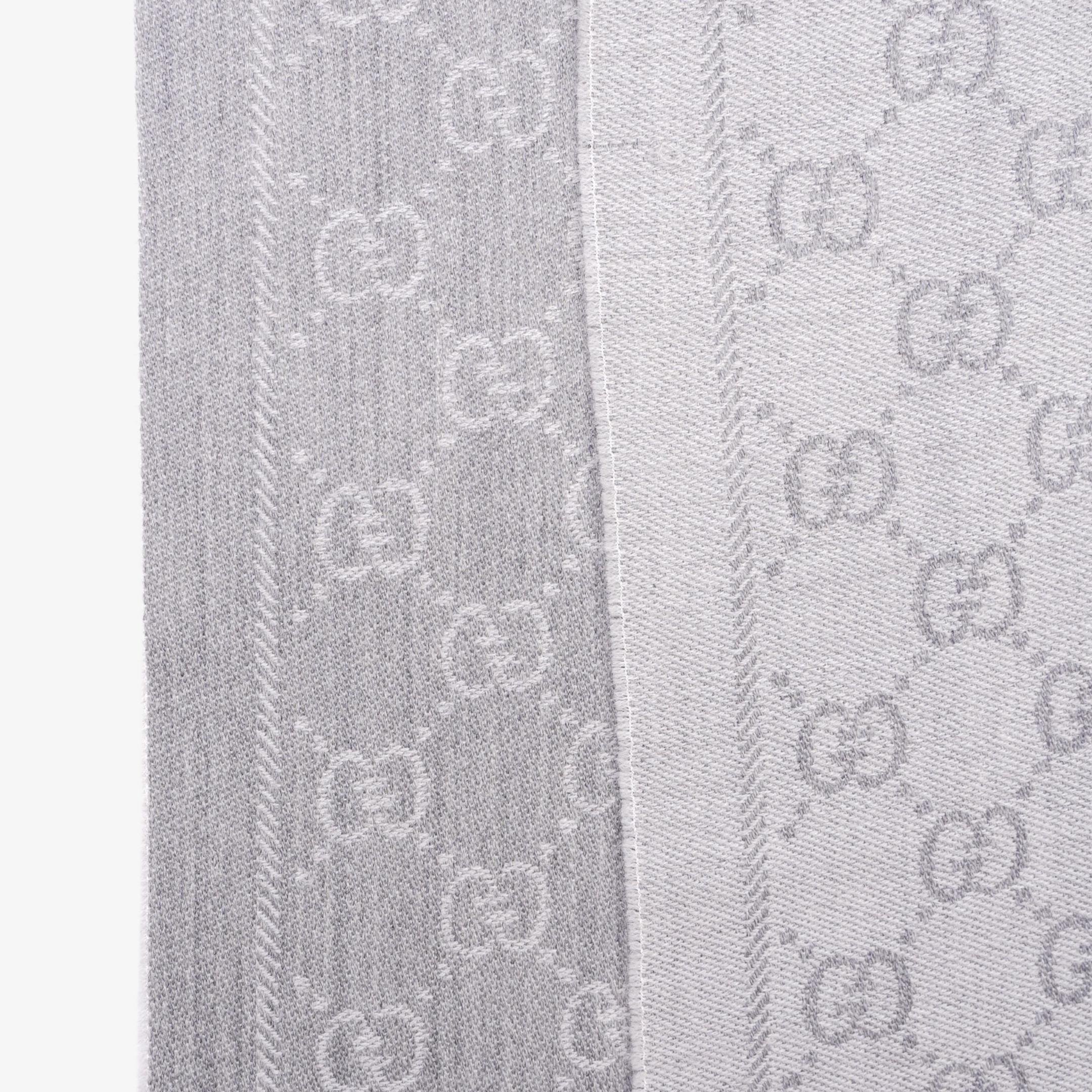 Gucci Womens Jacquard Scarf Grey 48x180cm