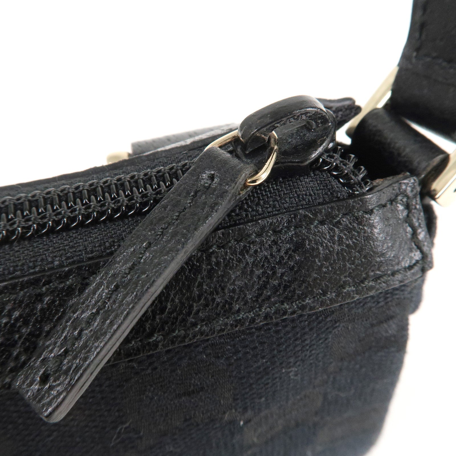 GUCCI Abbey GG Canvas Leather Hand Bag Pouch Black 145750