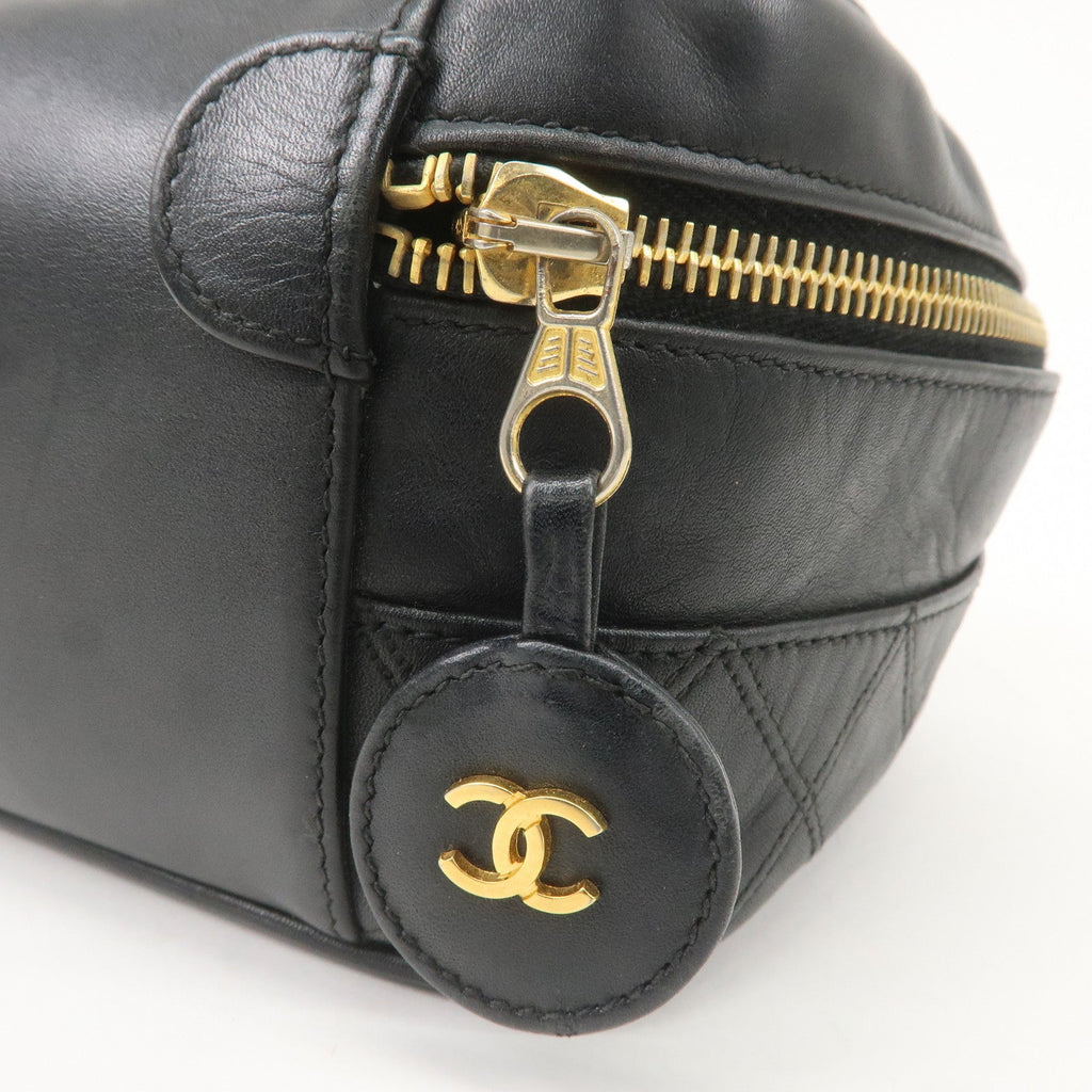 CHANEL Bicolore Lamb Skin Vanity Bag Cosmetic Pouch Black A01618