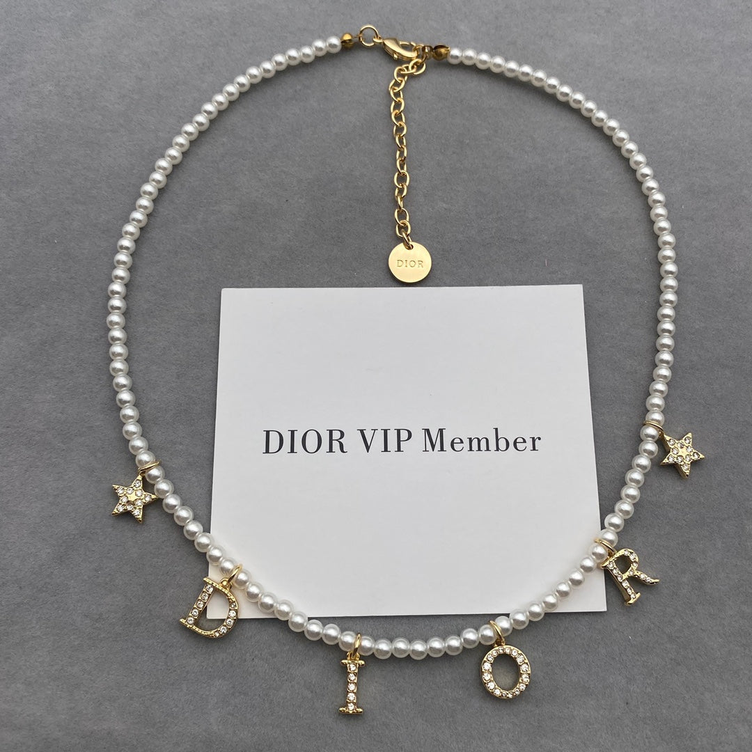 BG - Holiday Necklace dior005
