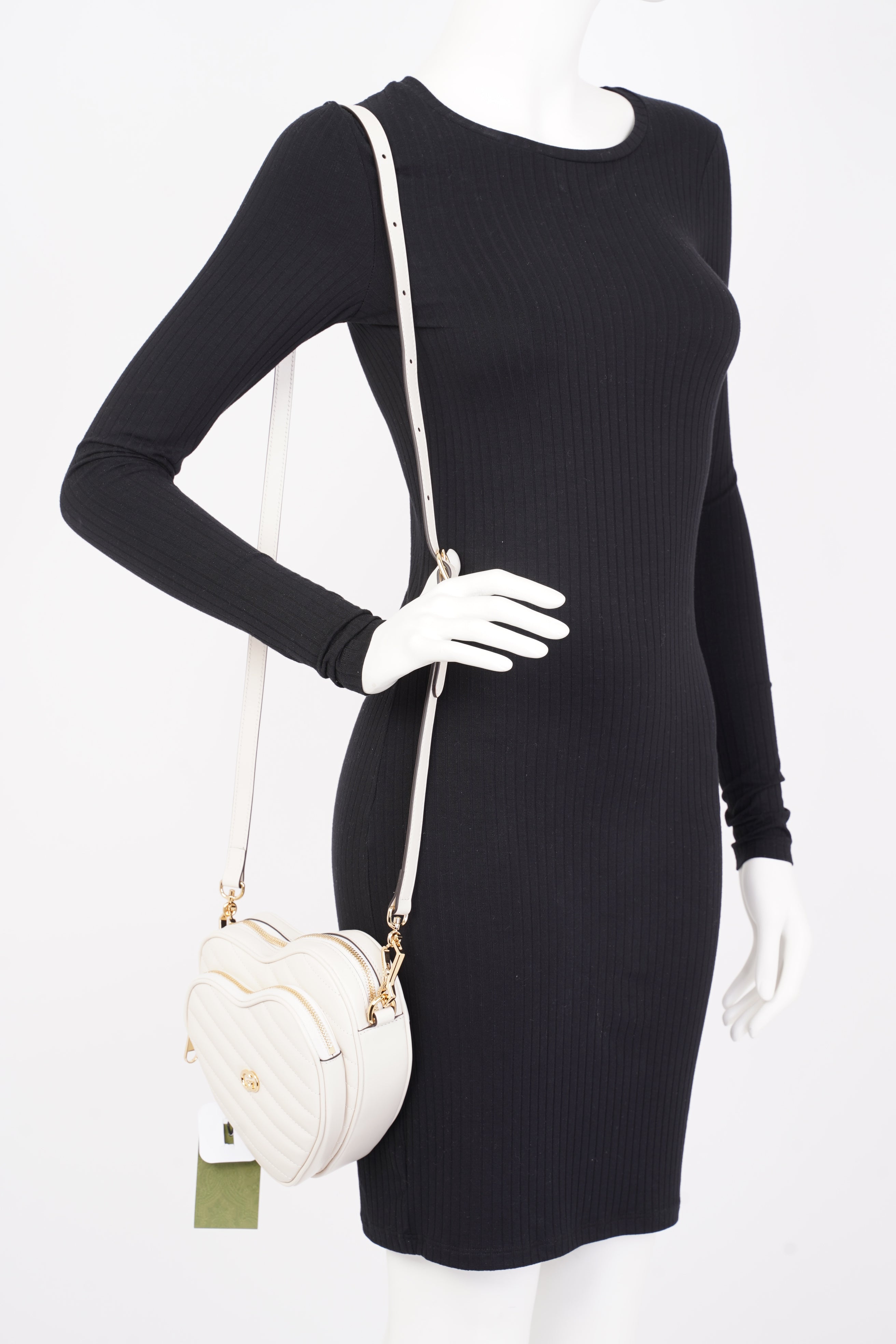Gucci Interlocking G Mini Heart Cream Matelasse Leather