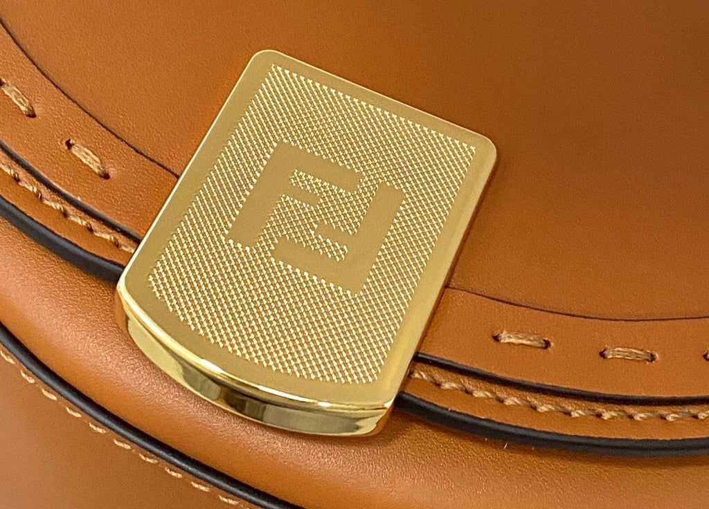Luxury  Bags Fendi 057