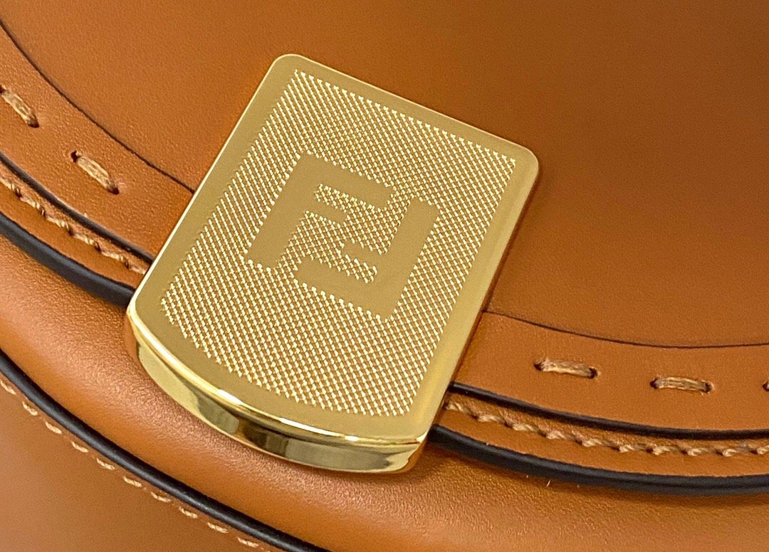 Luxury  Bags Fendi 057