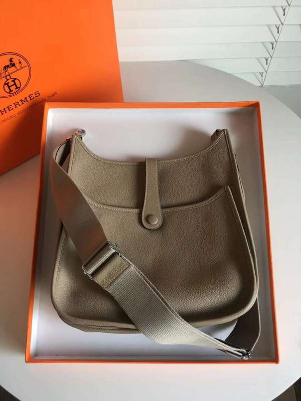 HRS - Bags District - 006
