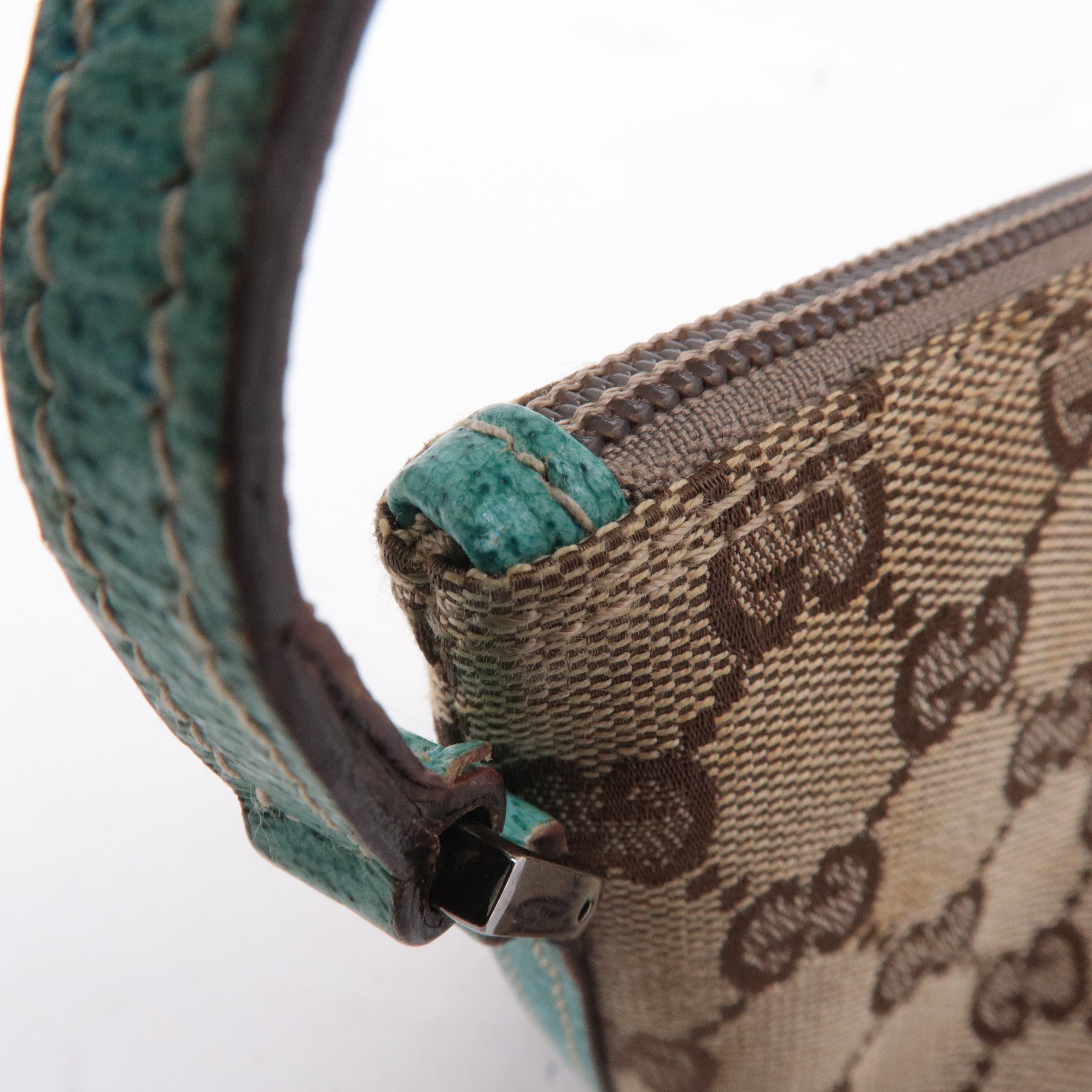 GUCCI Boat Bag GG Canvas Leather Pouch Emerald Green Beige 07198