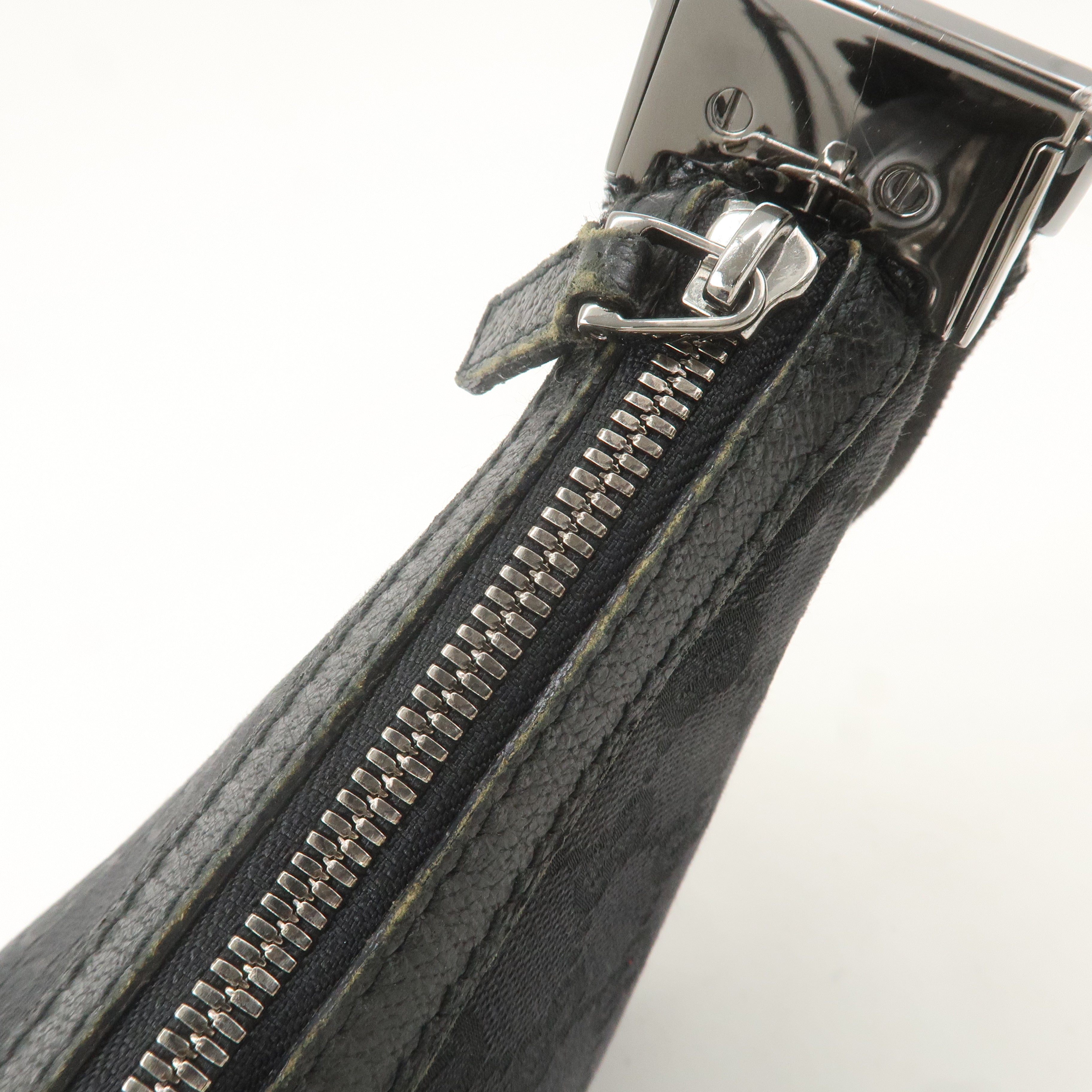 GUCCI GG Canvas Leather Shoulder Bag Cross Body Black 122790