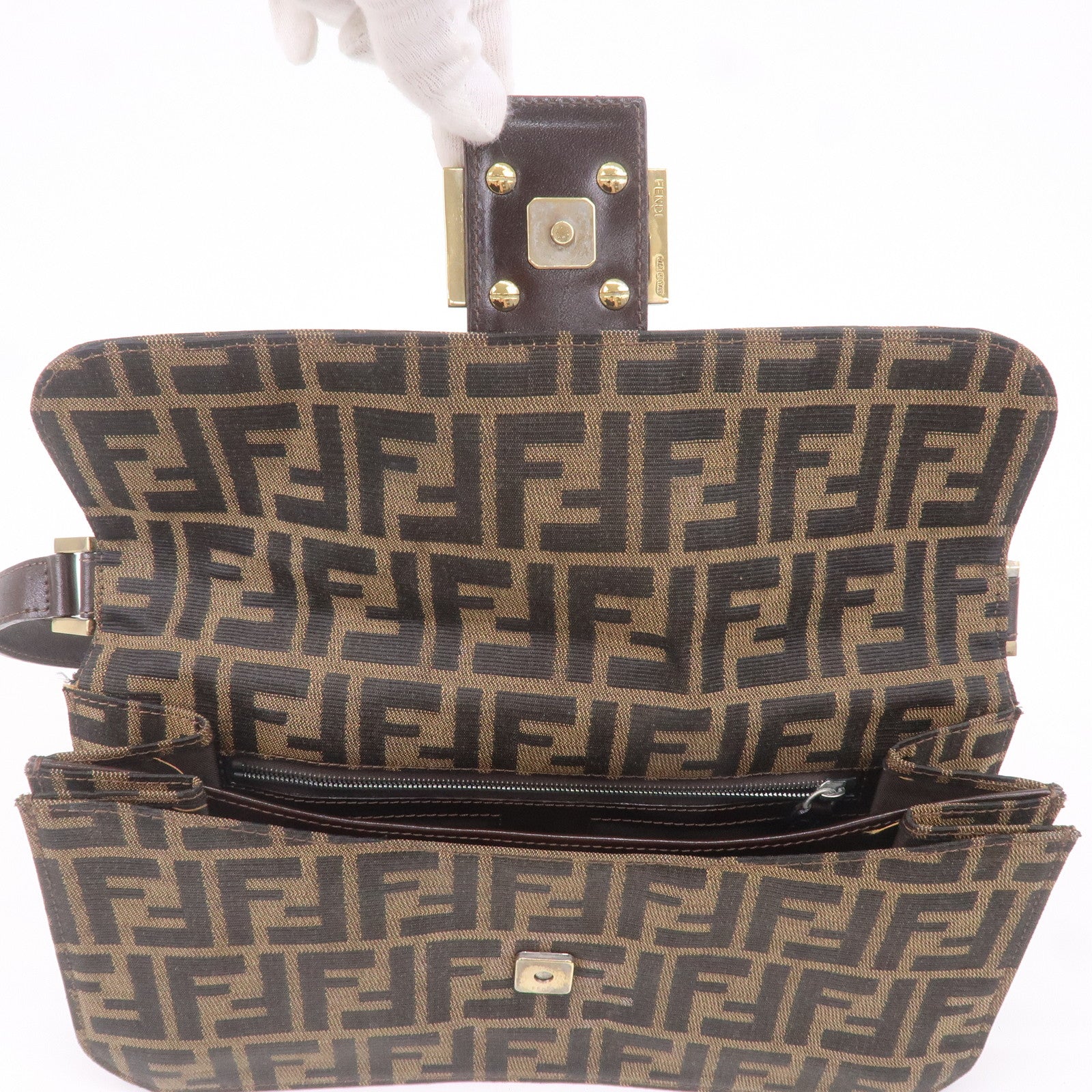 FENDI Zucca Canvas Leather Shoulder Bag Brown Black 16322